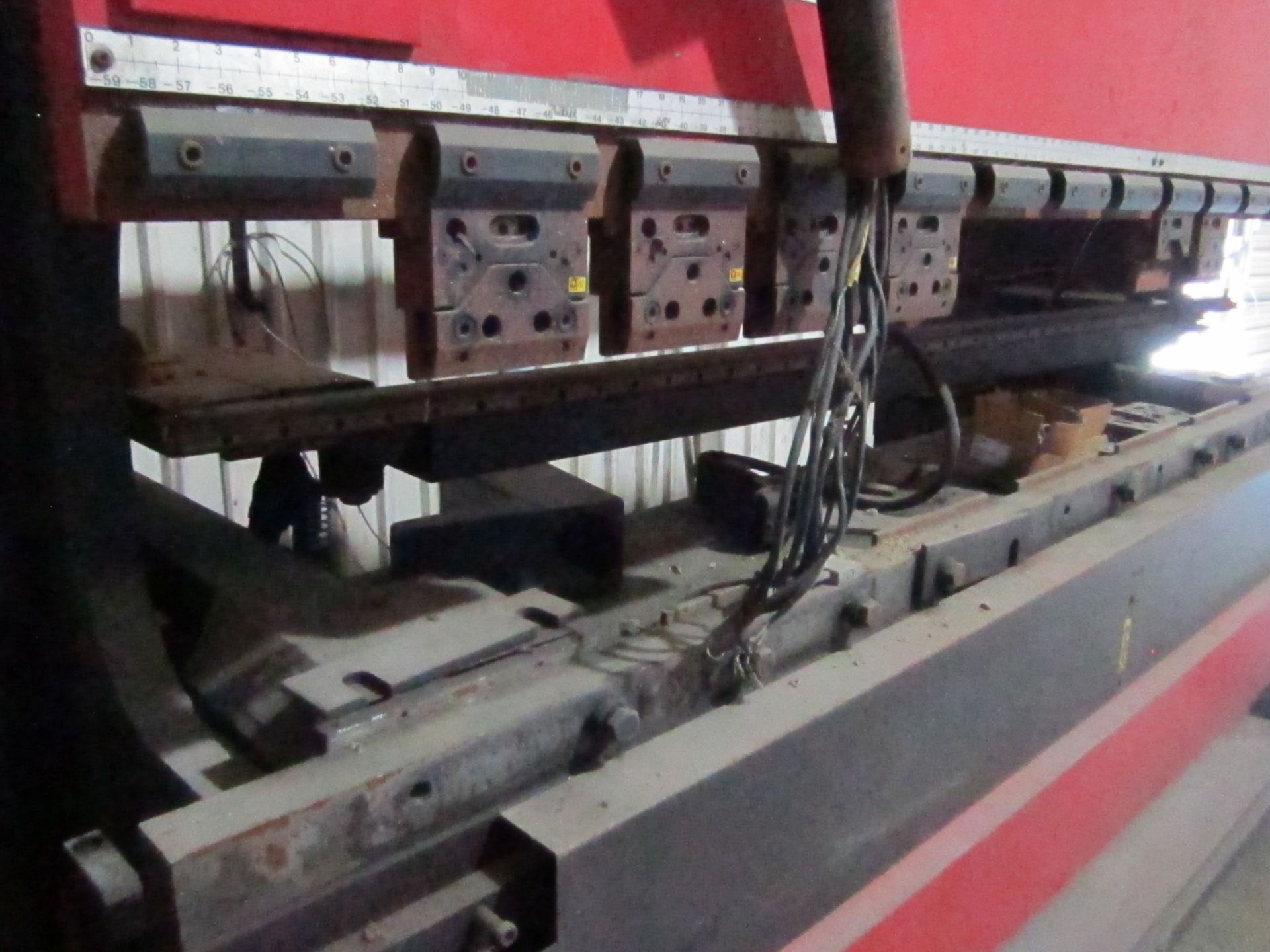 AMADA FBD-1030NT CNC PRESS BRAKE - Image 5 of 8