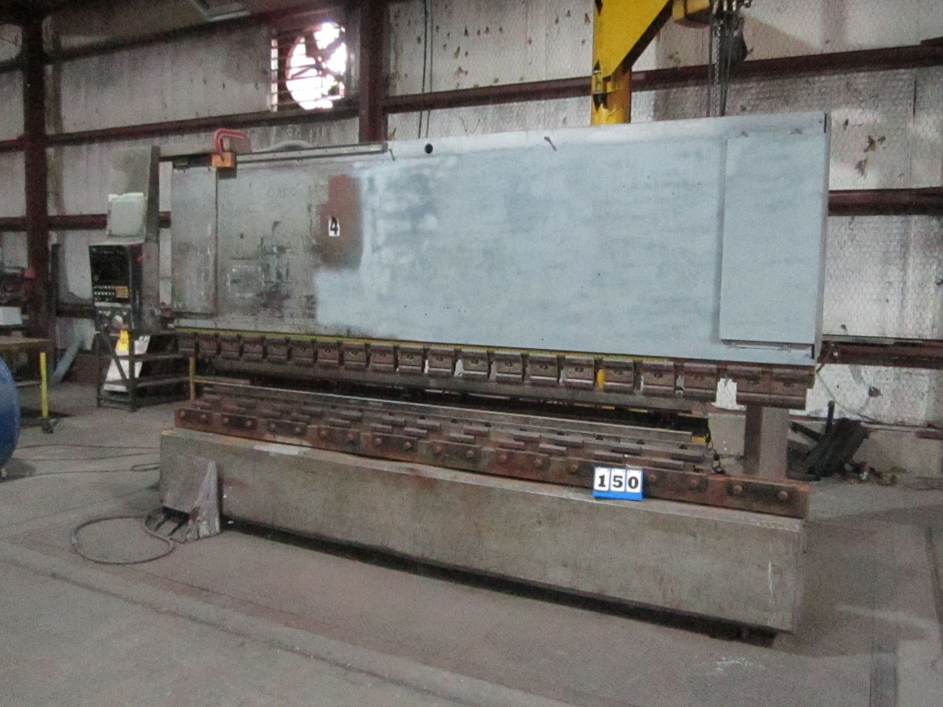 AMADA 2504 CNC PRESS BRAKE