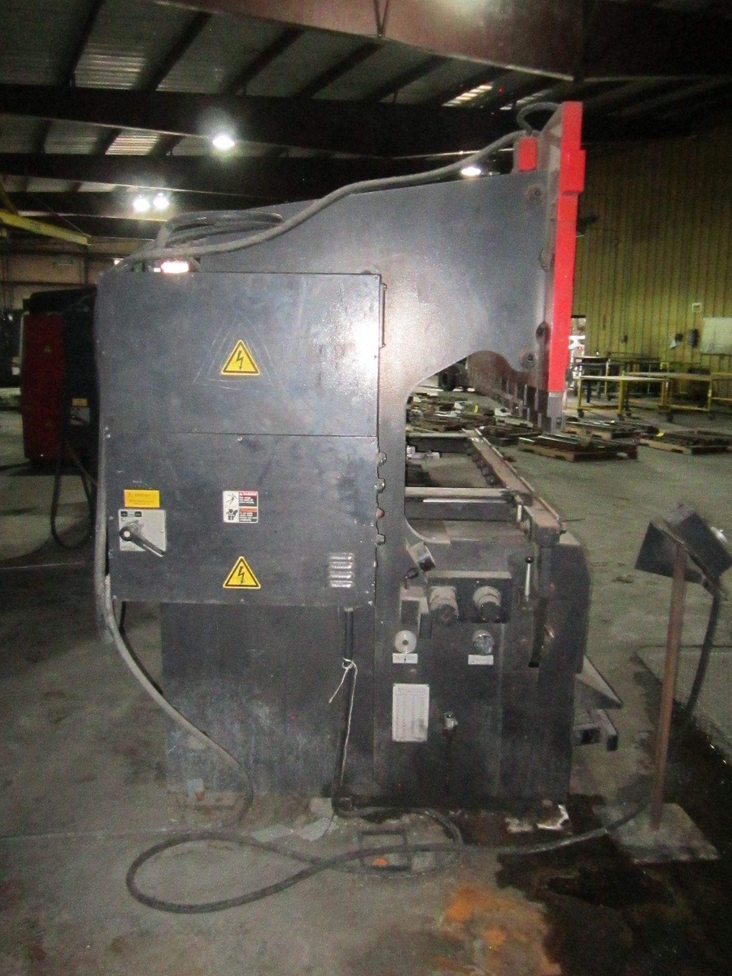 AMADA RG-8024 PRESS BRAKE - Image 8 of 8