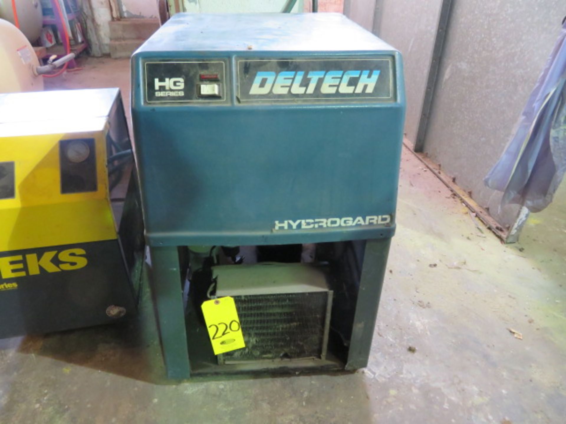 DELTECH HG50 REFRIGERATED AIR DRYER
