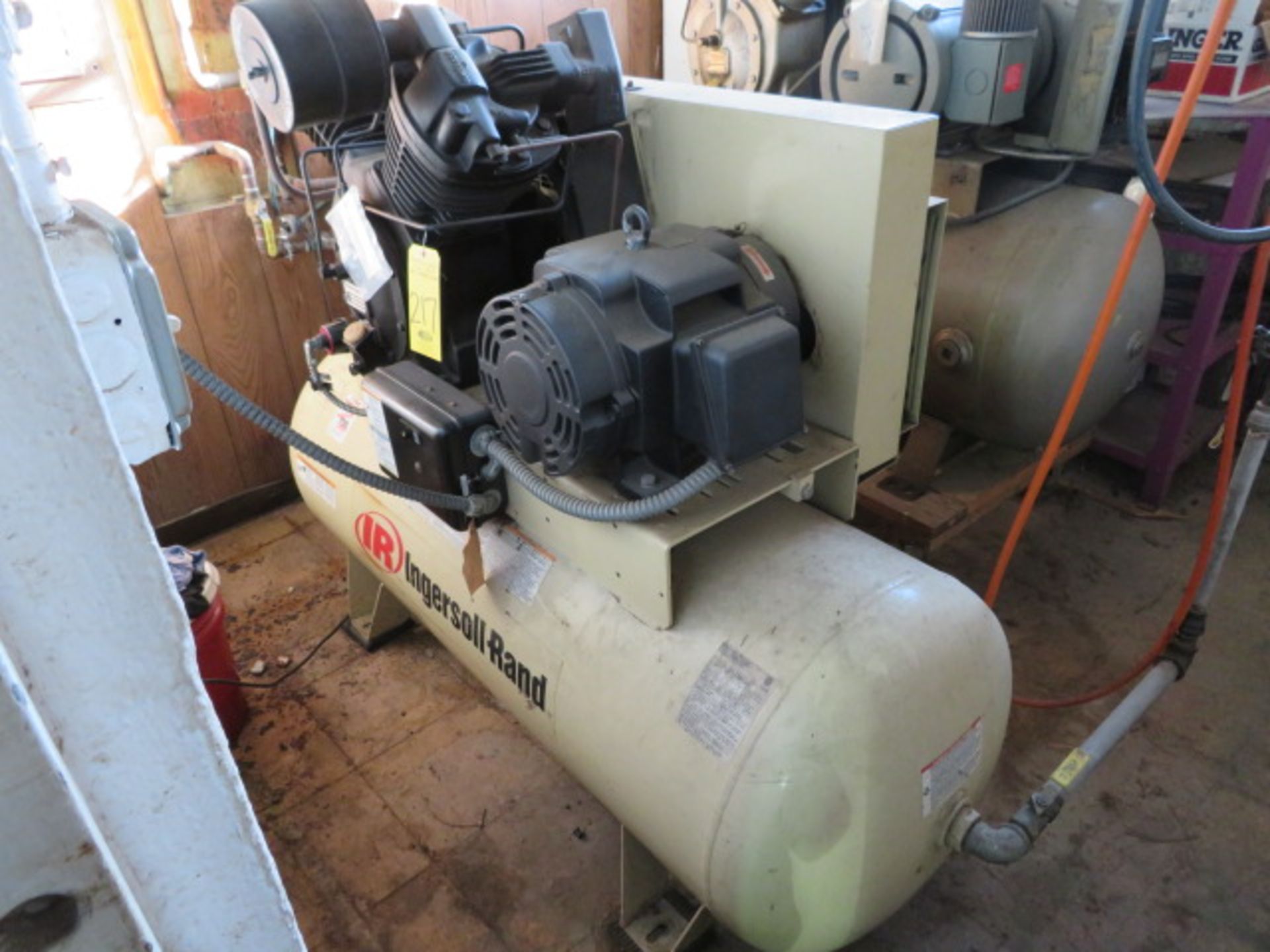 INGERSOLL-RAND 7100 15 HP RECIPROCATING AIR COMPRESSOR