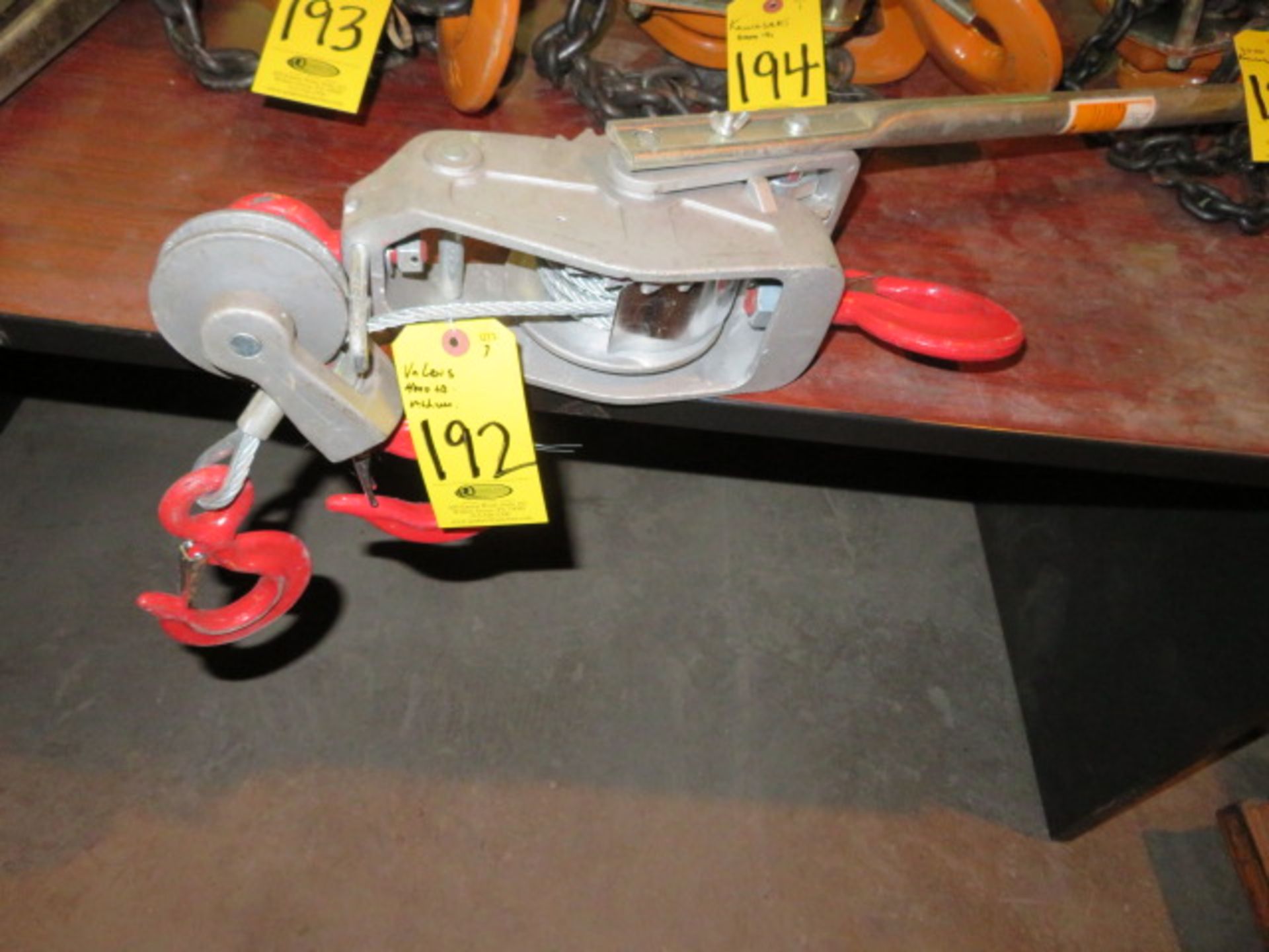 VALENCE 2 TON ALUMINUM CABLE HOIST