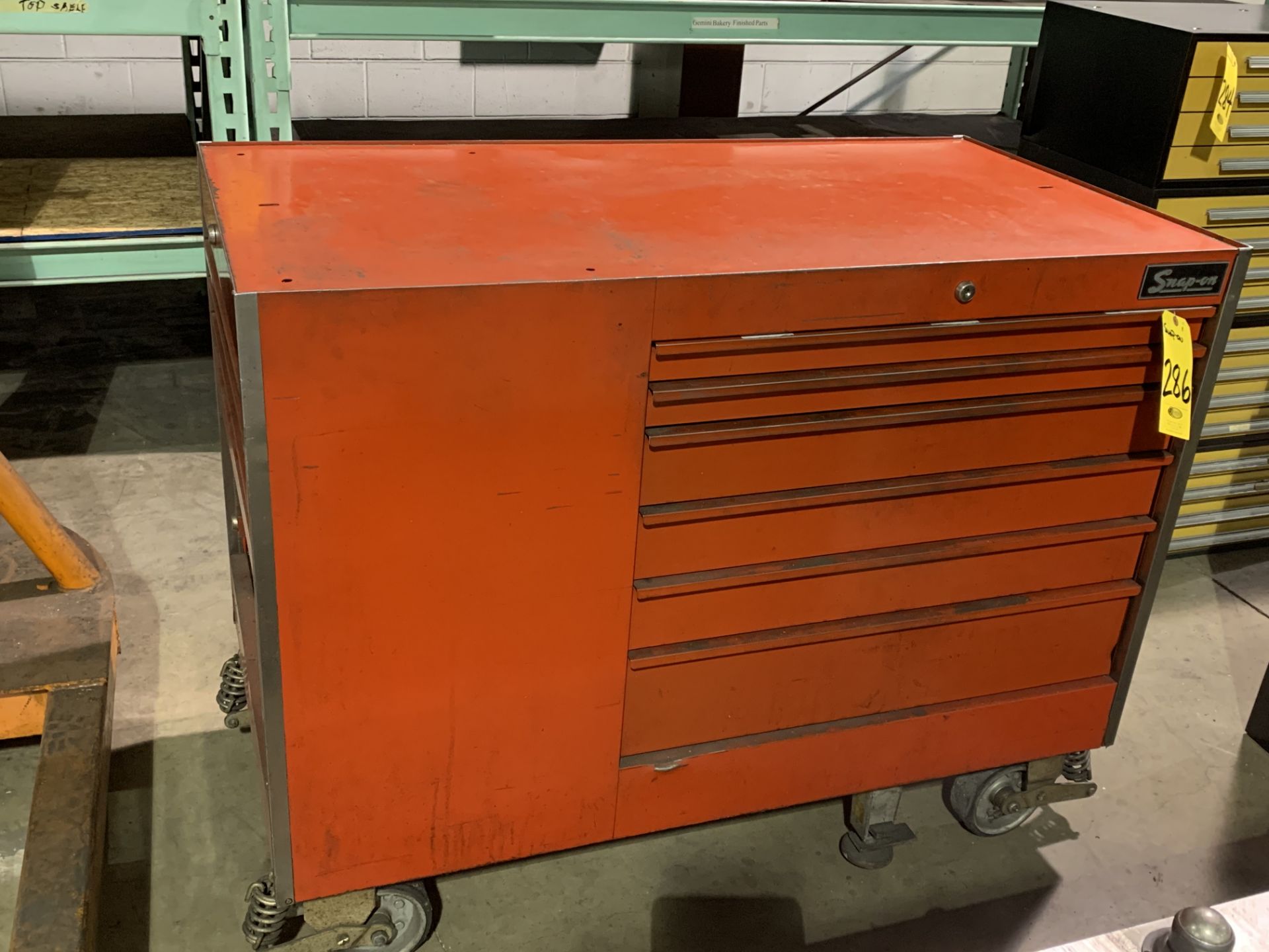 SNAP ON TOOL CART ON WHEELS WITH FRONT, BACK AND SIDE STORAGE