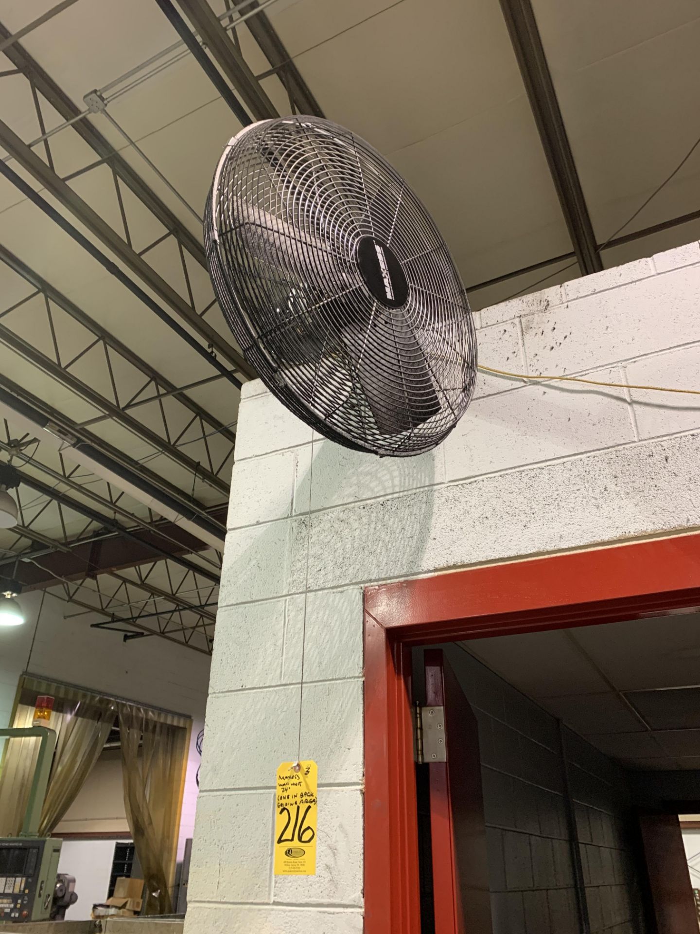 (3) 24 IN. COLUMN MOUNTED OSCILLATING FANS