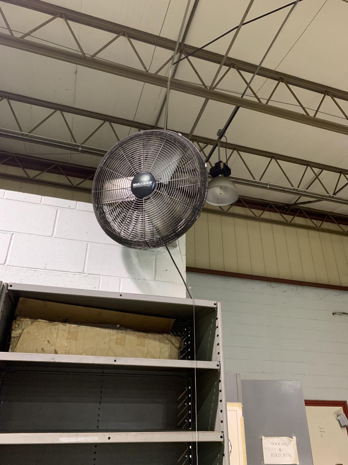 (2) 24 IN. COLUMN MOUNTED OSCILLATING FANS - Image 2 of 2