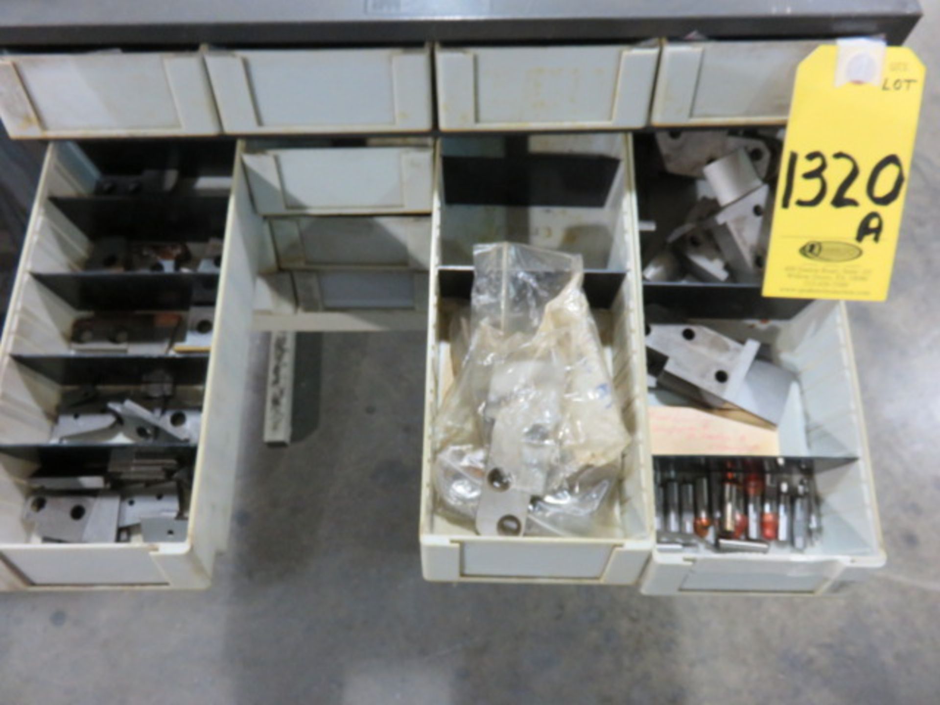 CUT-OFF BLADES FOR LATHE TOOLS W/ CABINET-FITS IN LOTS 1313,1314,1320 - Image 3 of 5