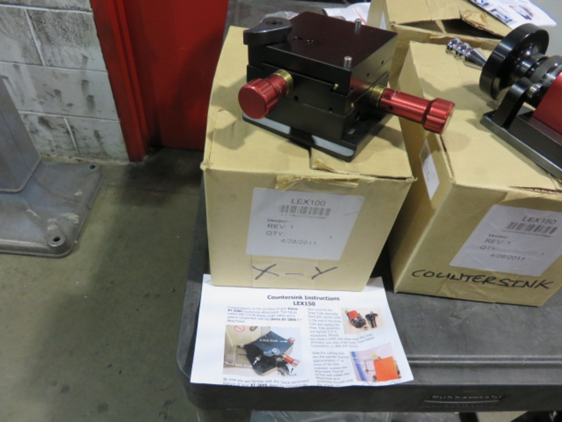 2011 DAREX XT 3000 EXPANDABLE TOOL SHARPENER, S/N 12007606, LEX150 COUNTERSINK, LEX100 X-Y TABLE - Image 3 of 7