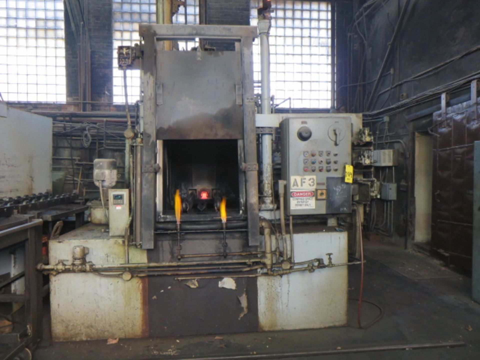 SURFACE COMBUSTION Power Convection AllCase Controlled Atmosphere Furnace, S/N 36757-1,...