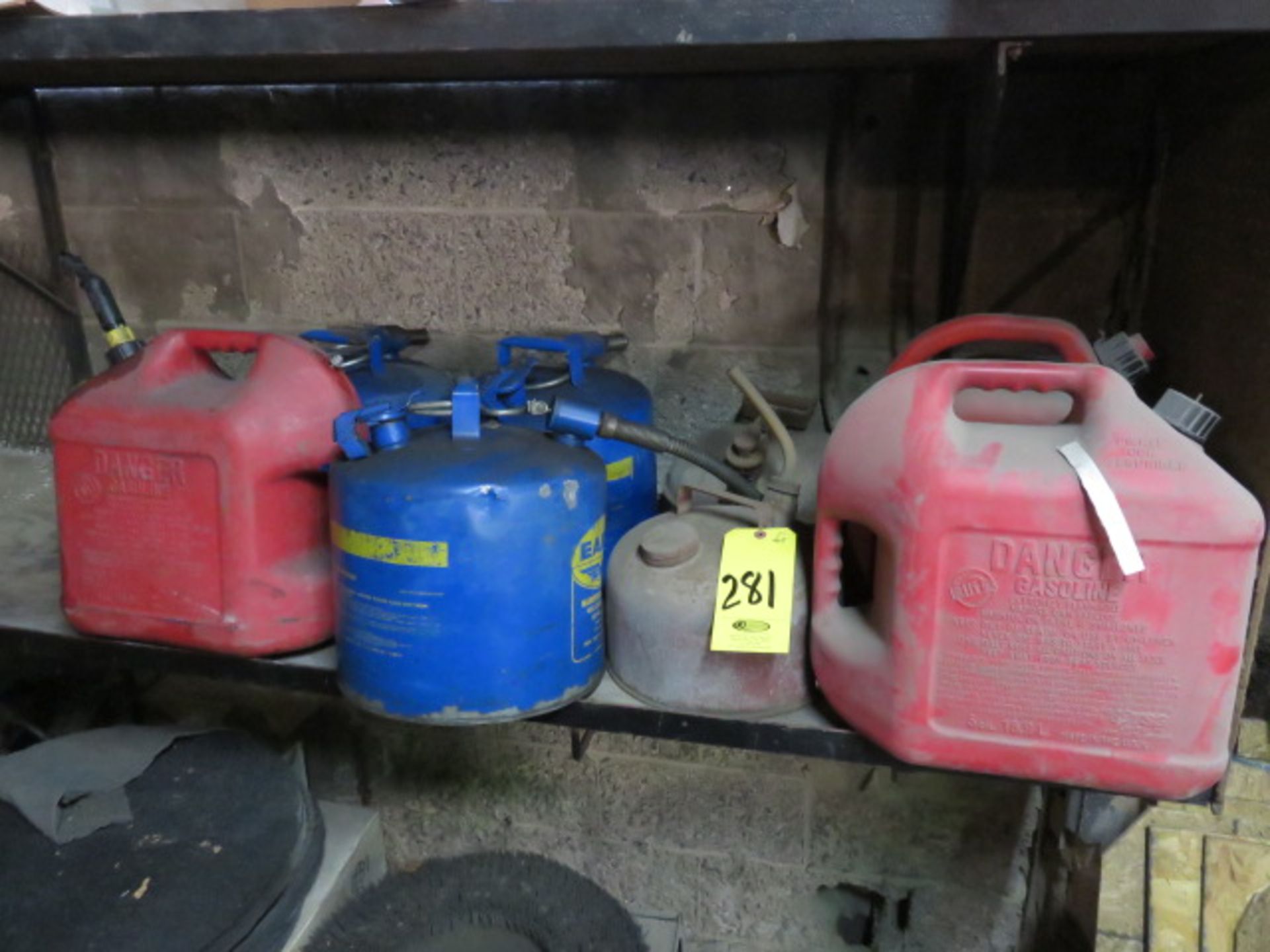 ASSORTED GAS CONTAINERS