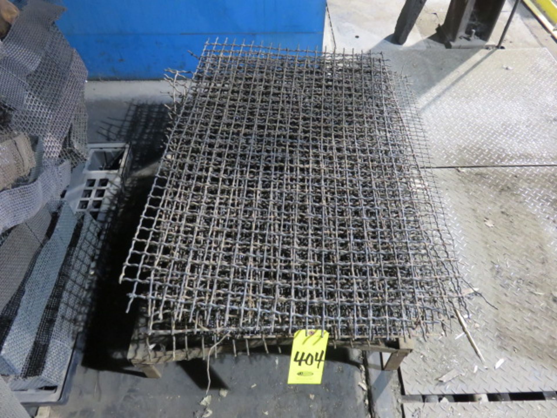 ASSORTED WIRE GRIDS