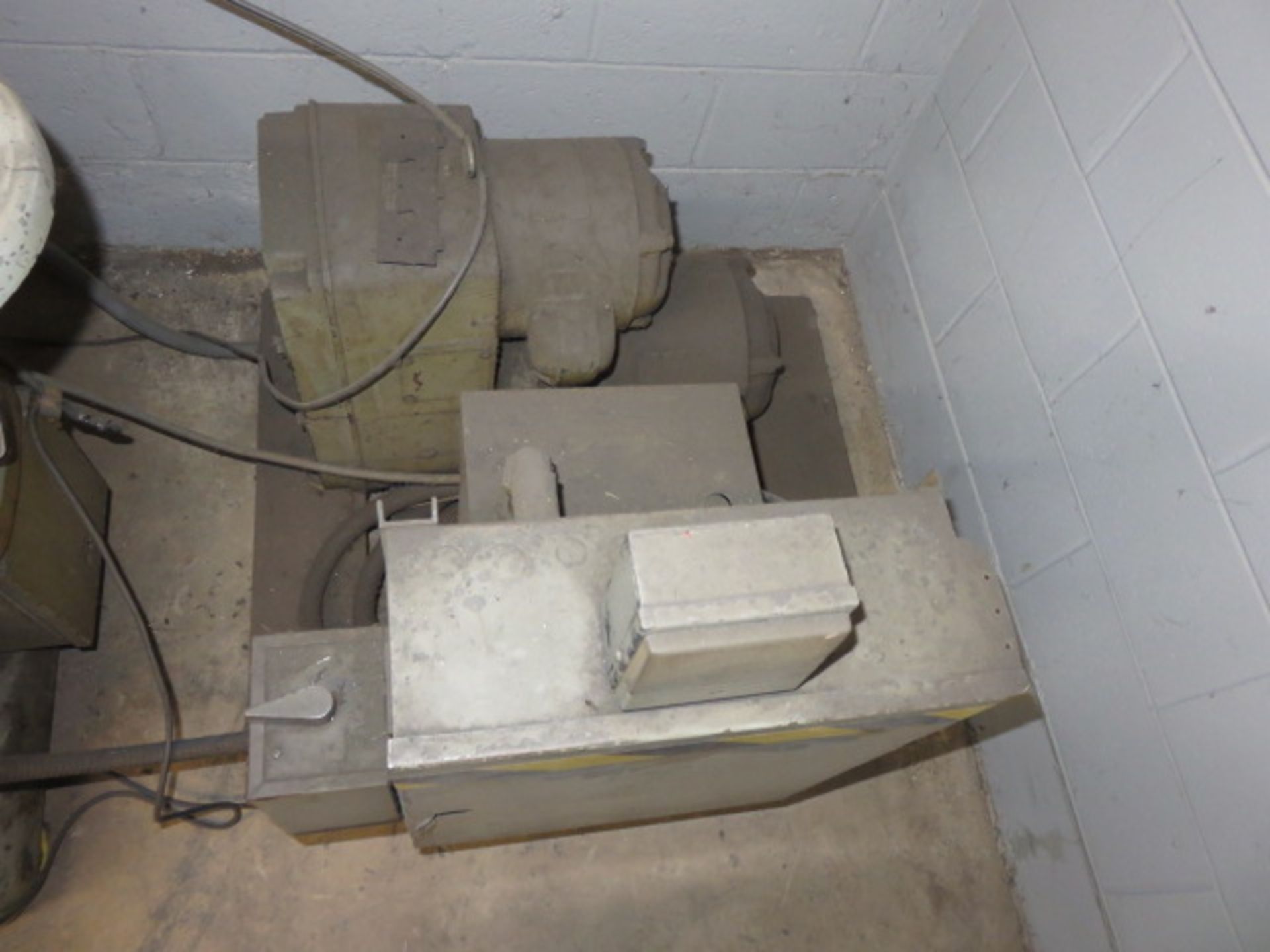 TAFT-PIERCE SURFACE GRINDER, 6 IN X 12 IN ELECTRO-MAGNETIC CHUCK, VARIABLE SPEED DC DRIVE - Image 3 of 3