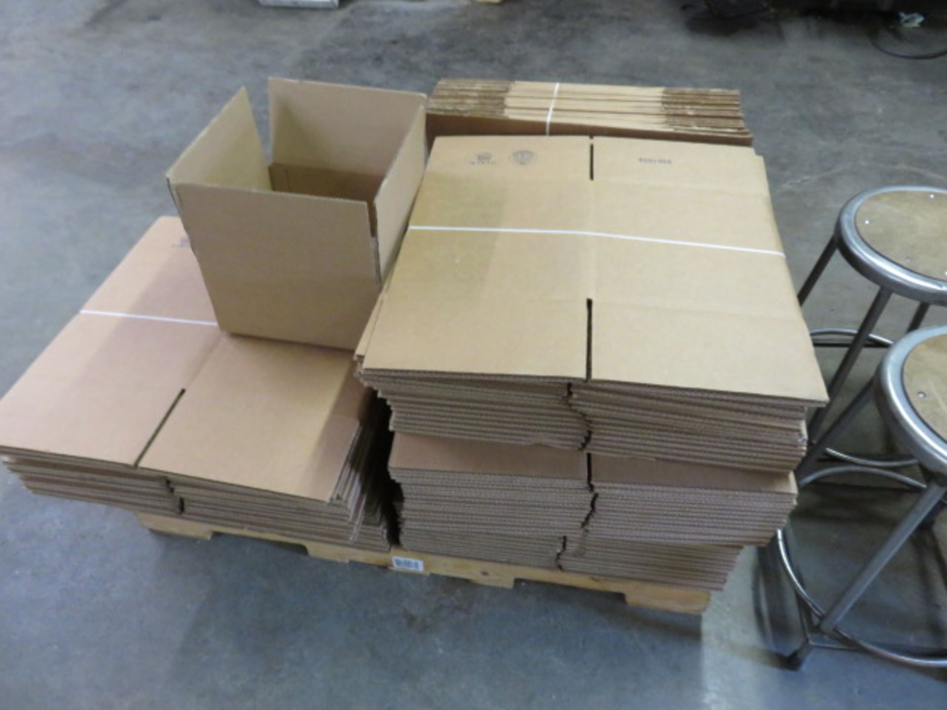 NEW K/D & DIE CUT BOXES, EGG CRATES, FOAM PUCHES, BAGS - Image 8 of 8