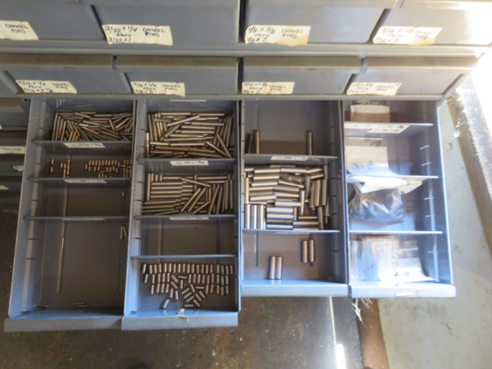 48 DRAWER HARDWARE CABINET WITH CONTENTS - Image 9 of 12