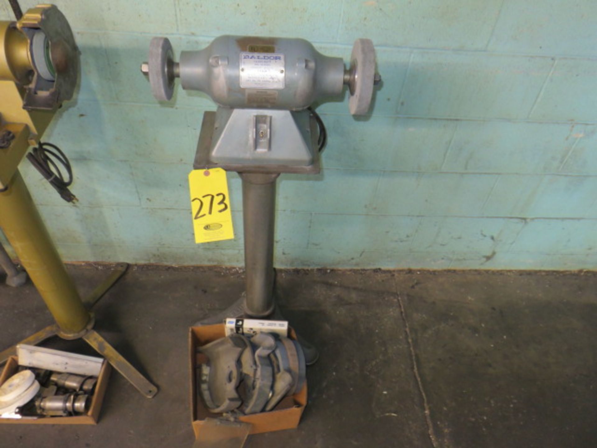 BALDOR 1/2 HP, 6 IN. DOUBLE END BENCH GRINDER (GUARDS REMOVED BUT WITH UNIT)
