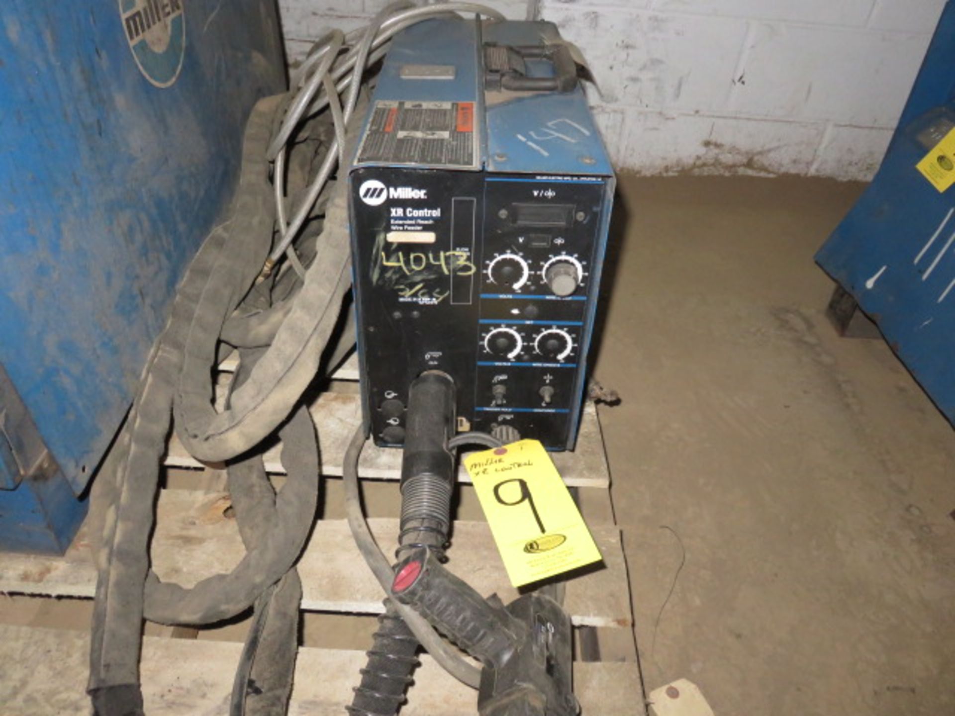 2000 MILLER XR EXTENDED REACH WIRE FEEDER, S/N LA105534 - (TAKEN OUT OF ACTIVE SERVICE...)