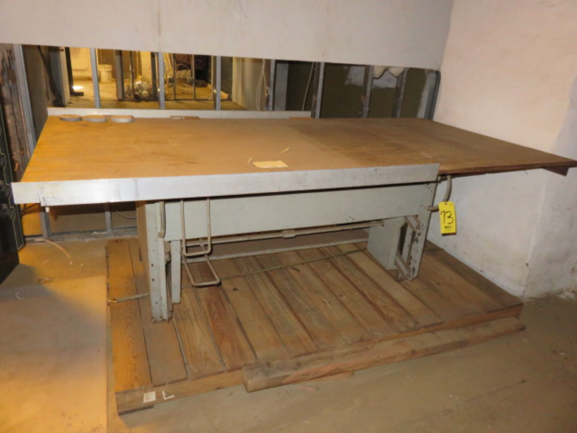 5 FT. DRAFTING TABLE