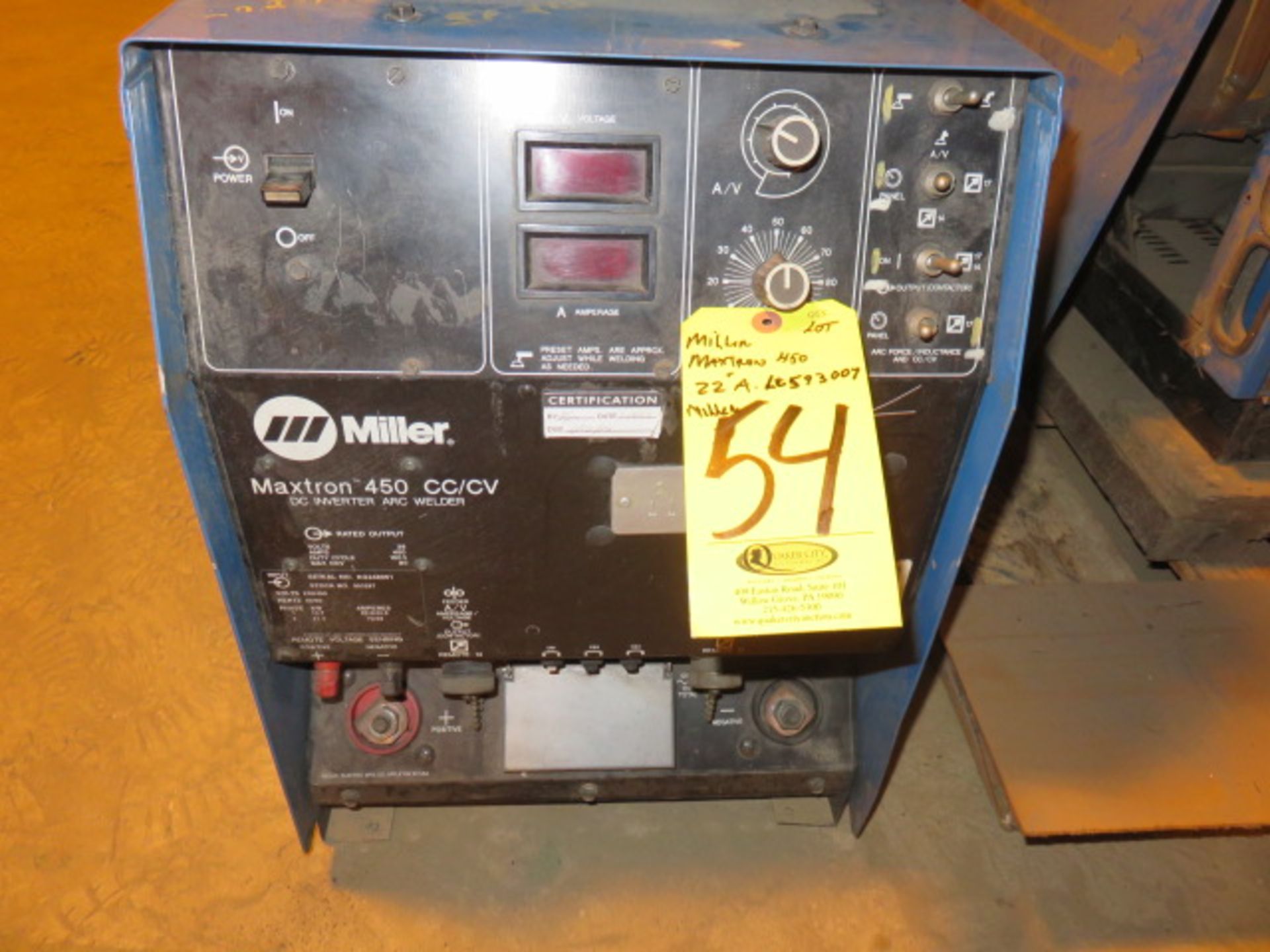 MILLER MAXTRON 450 CC/CV DC ARC WELDER S/N KG248051 WITH 22 A 24V WIRE FEEDER, S/N LC5693007,... - Image 2 of 4