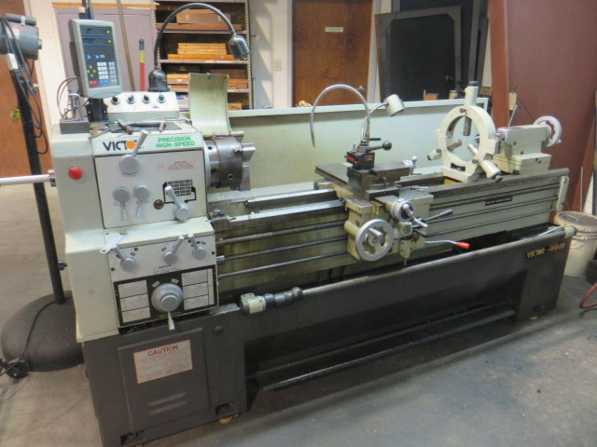 2006 VICTOR 1660B GAP BED ENGINE LATHE, S/N 40090618, NEWALL DRO, 16 IN./23 IN. X 60 IN… - Image 9 of 11