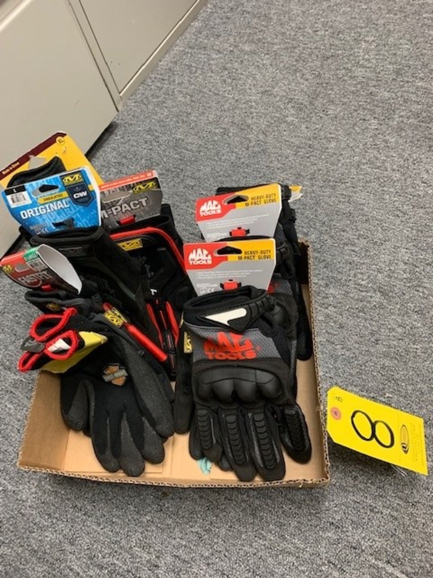 (8) H.D. M-PACT GLOVES, RUBBER COATED GLOVE, INSULATED MECHANIX WEAR GLOVES (SIZES M-XL)