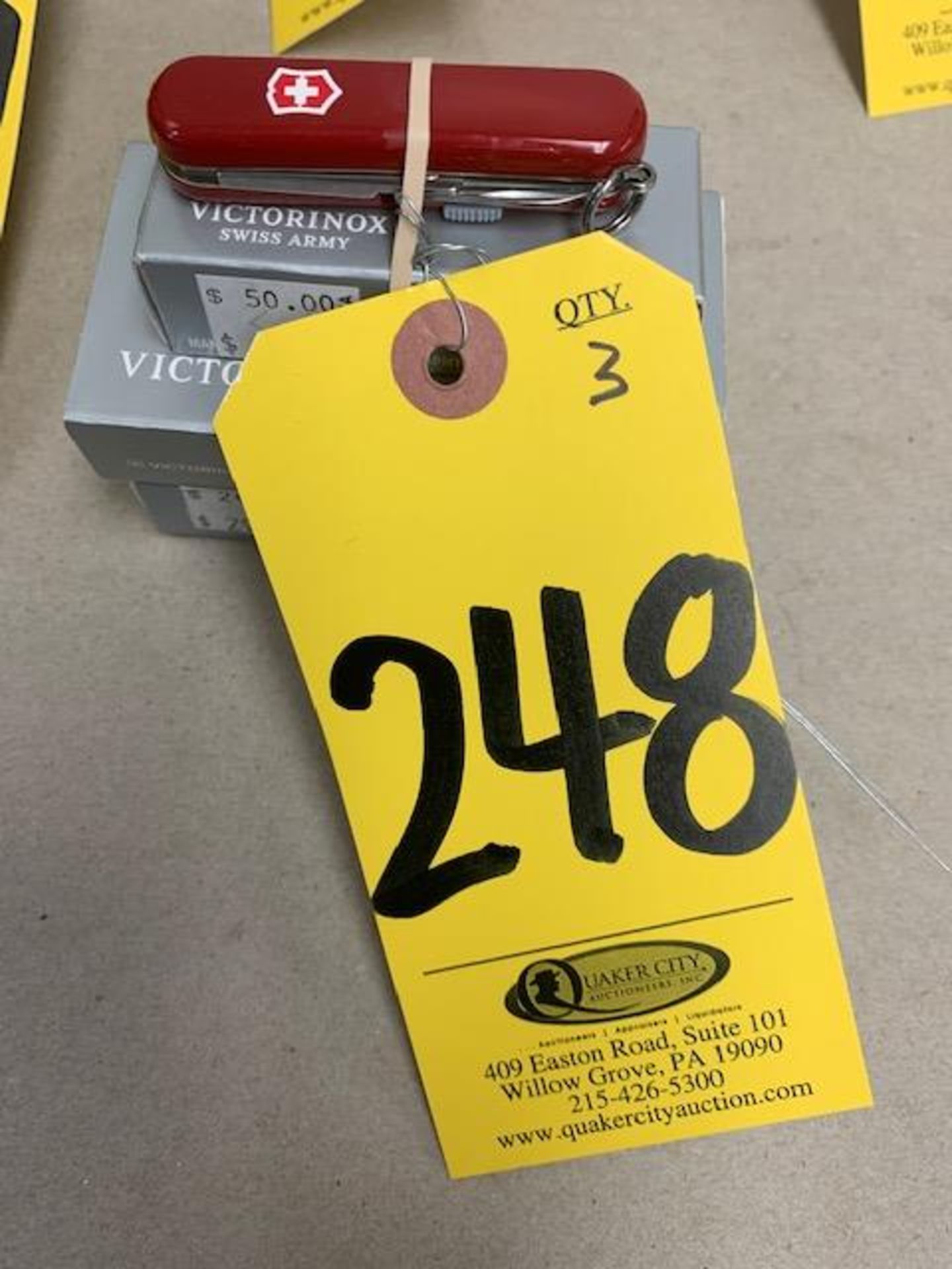 NEW (3) VICTORINOX 53186 AND 54197 SIGNATURE LIGHT RED KNIVES WITH LIGHTS (Retail Listing - $50/each