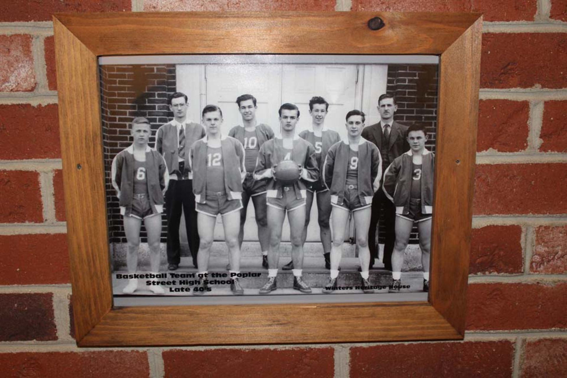 Memorabilia; Late 40's Tennis Team, Chew Tub Tabaco, Leo Kob Calendar, 40's Basketball Team - Image 5 of 5