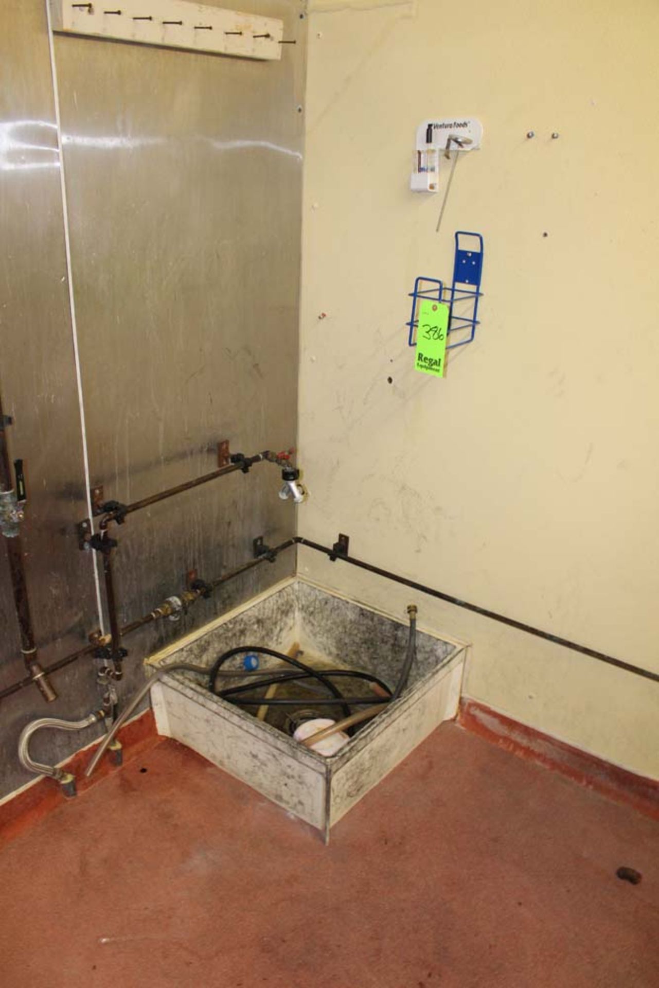 Mop Sink with Chemical System