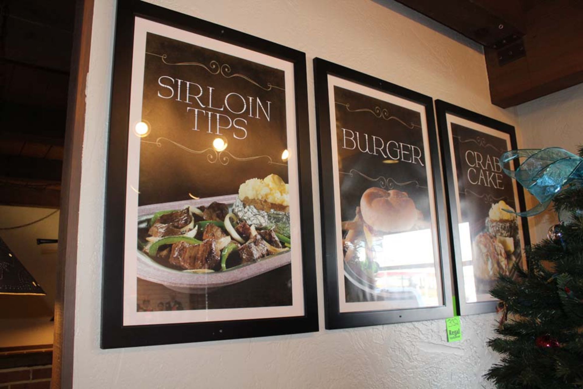 Memorabilia; Sirloin Tips, Burger, Crab Cake, (2) Message Boards