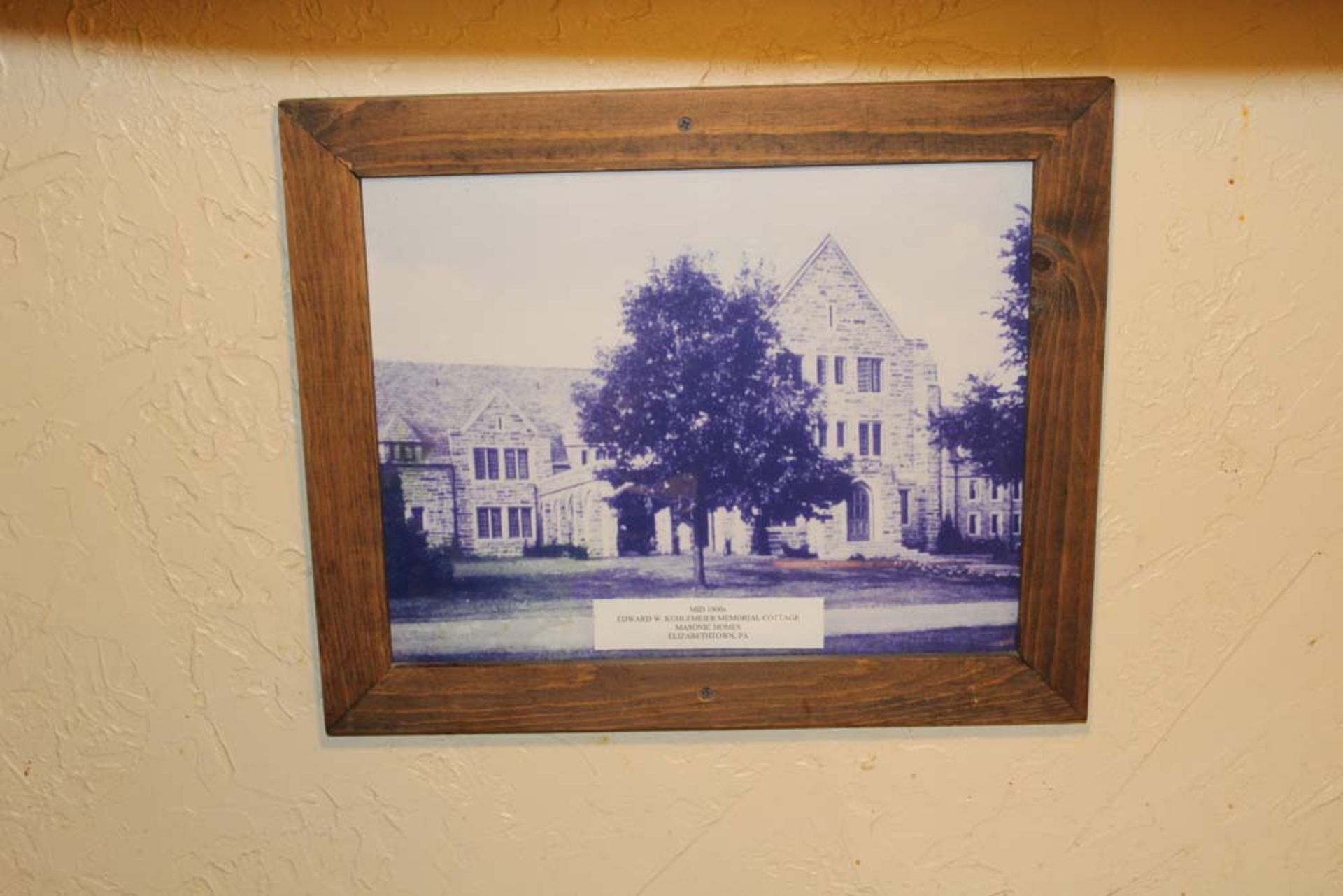 Memorabilia; Columbia Record Sign, Market Street Bridge Photo, Farmers Fertilizer Colander, - Image 6 of 13