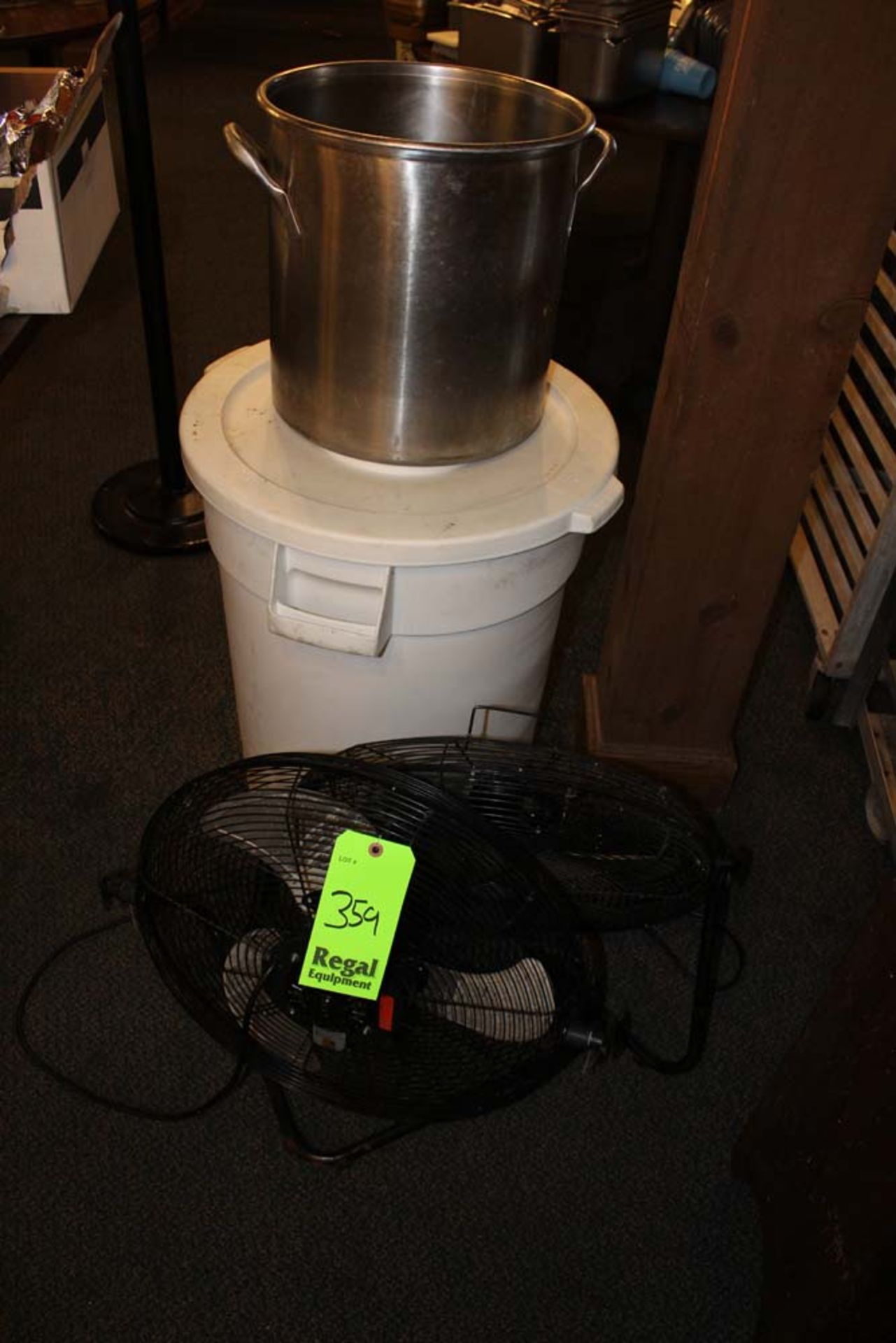 10 Gallon Tash Can, large Pot, (2) Electric Fans