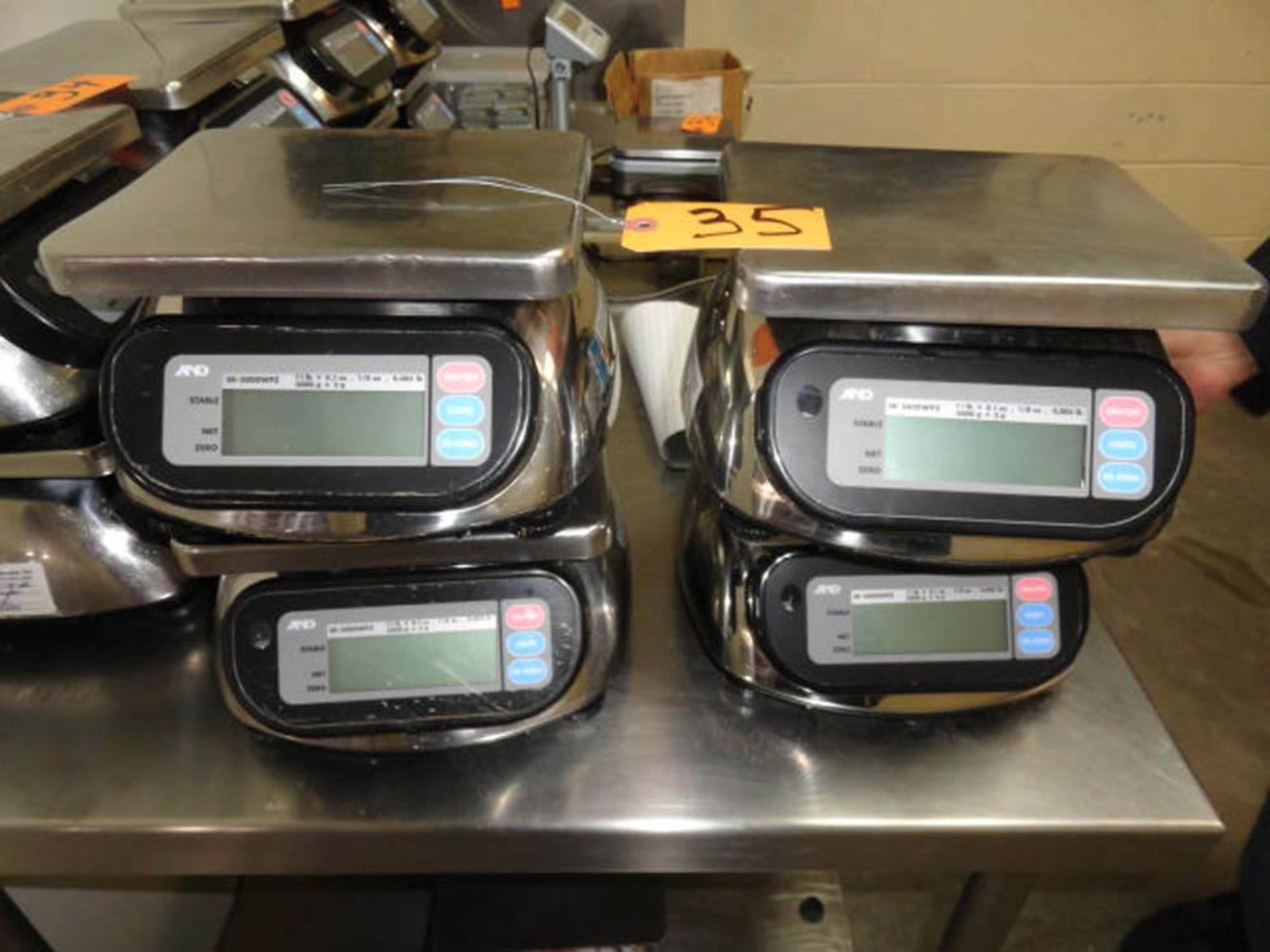 (4) AND DIGITAL SCALE, BATTERY OPERATED, 11# X 0.1, 5000 GRAM