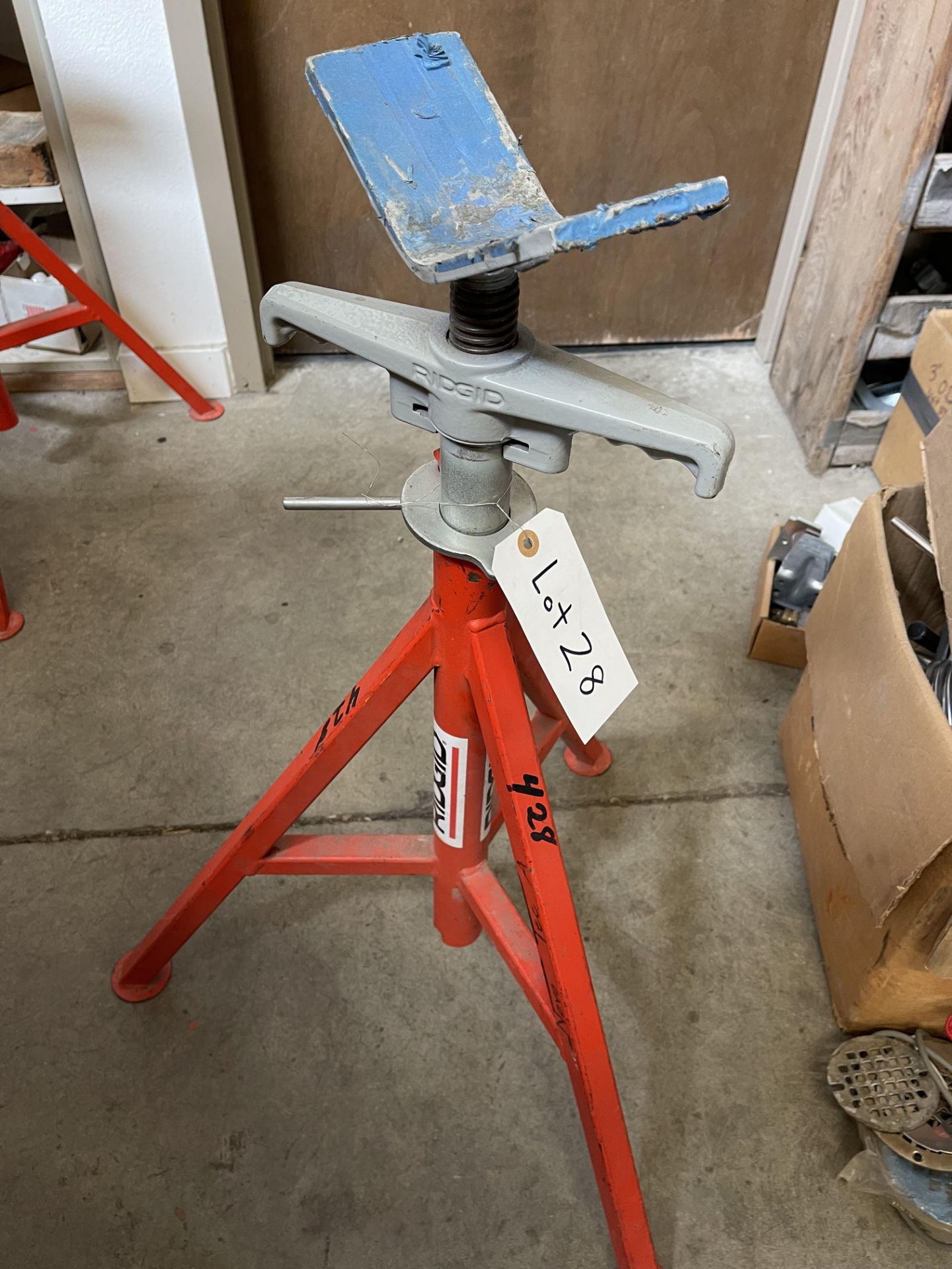 Ridgid model VJ-99 V head pipe stand