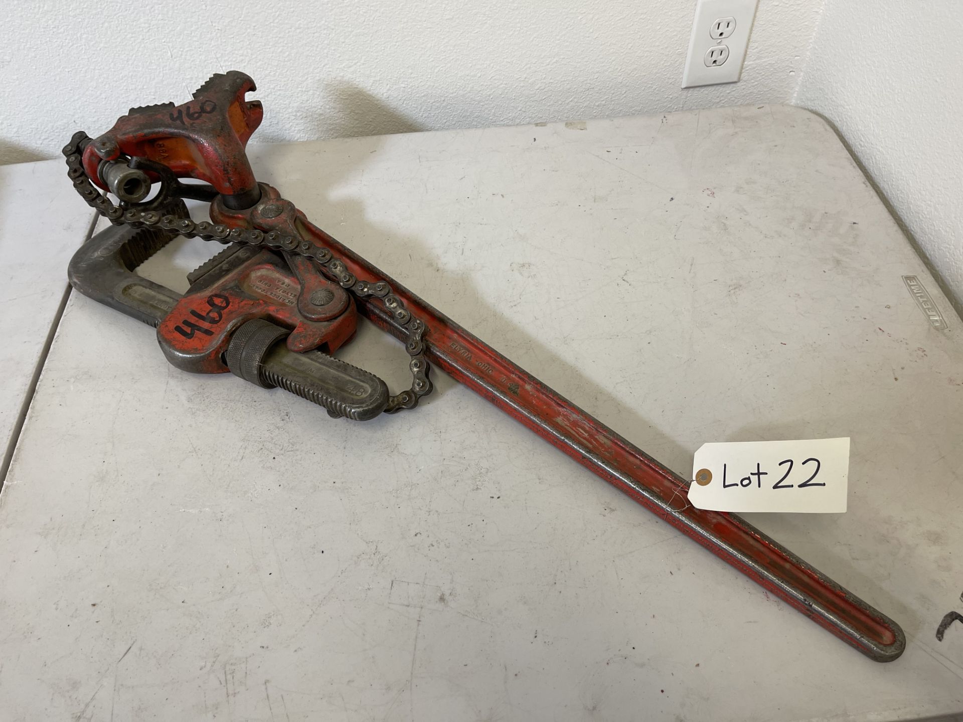 Ridgid large compound pipe wrench with vise