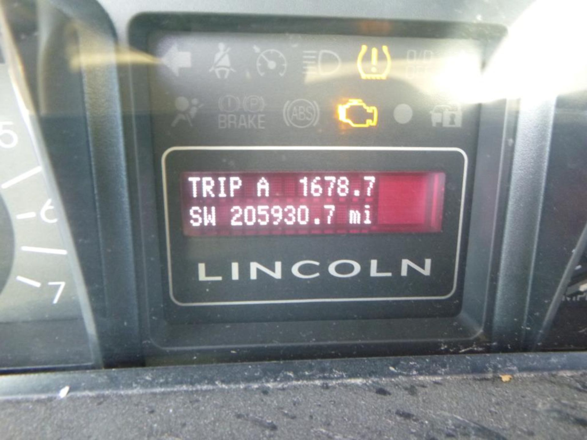 2007 Lincoln Navigator - Image 12 of 24