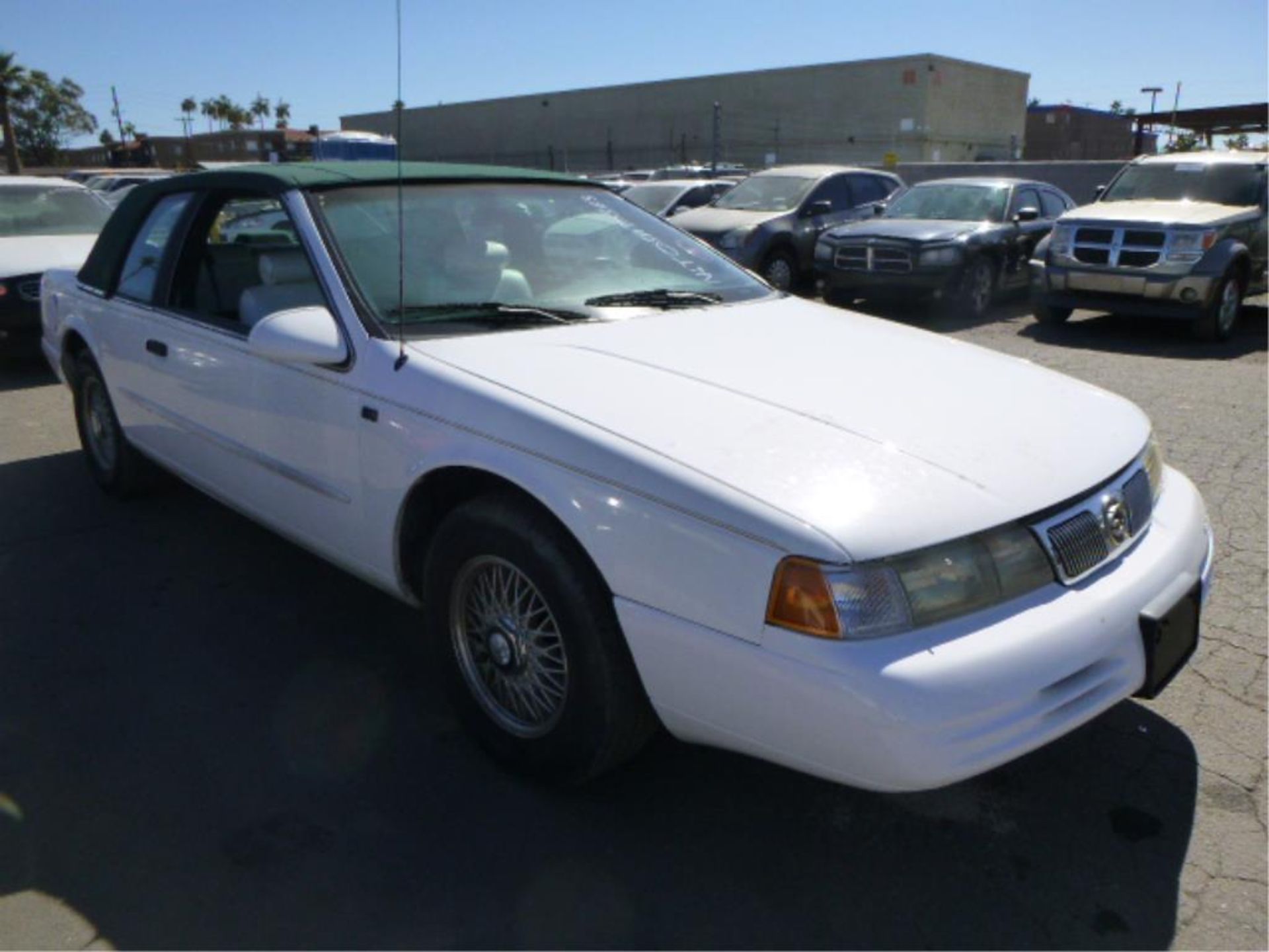 1995 Mercury Cougar - Image 5 of 14