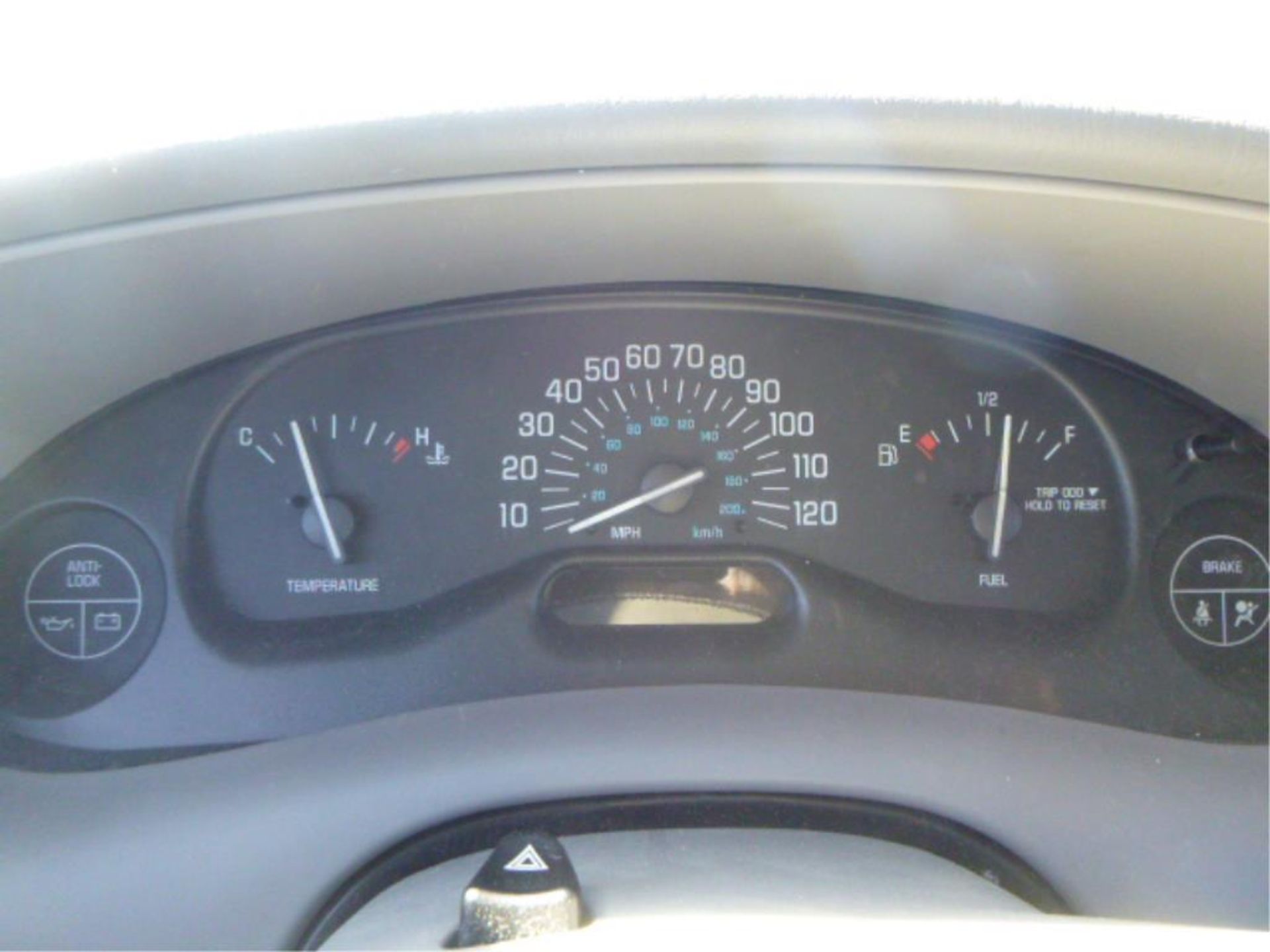 2002 Buick Century - Image 12 of 13