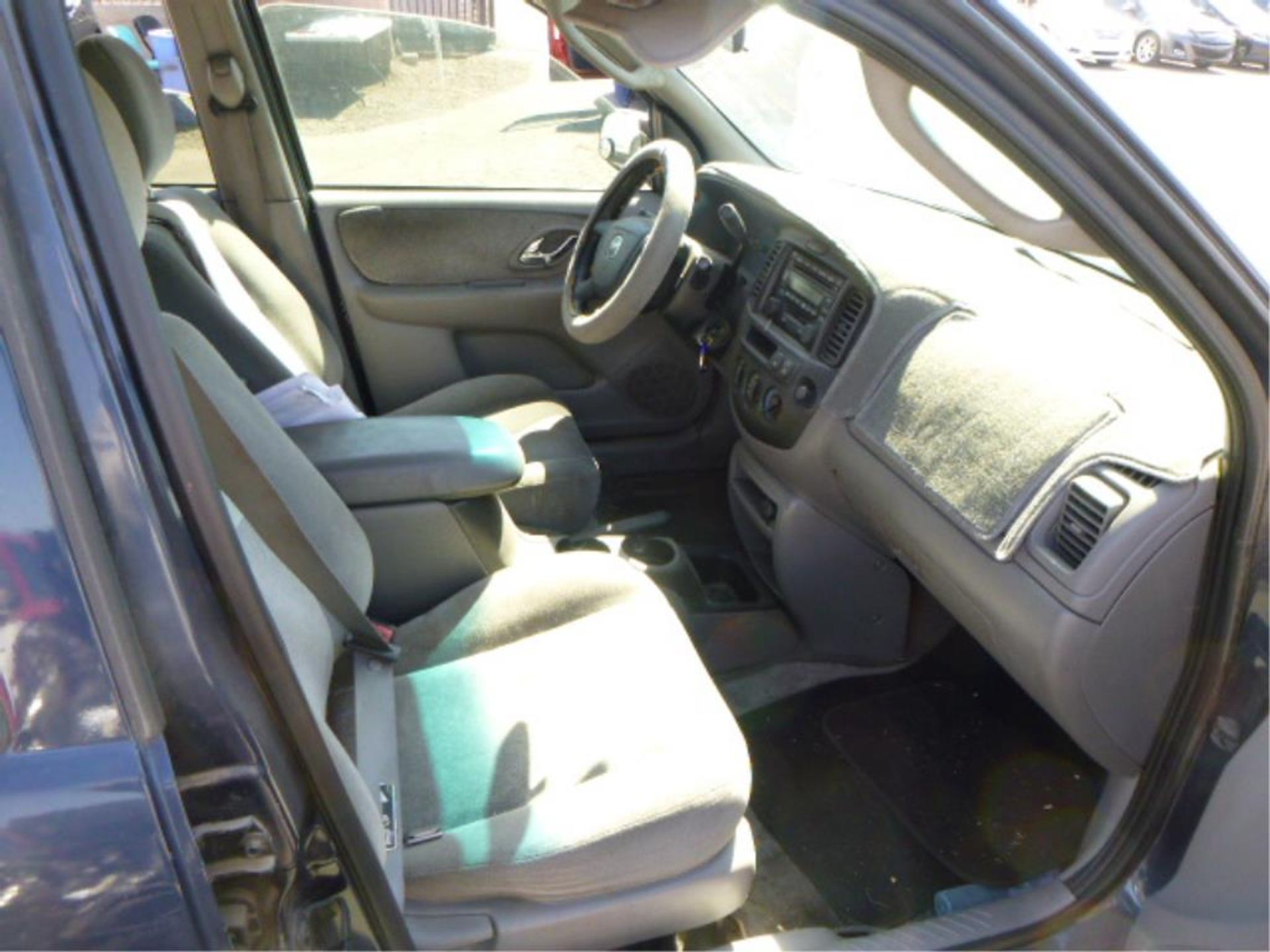 2002 Mazda Tribute - Image 8 of 14