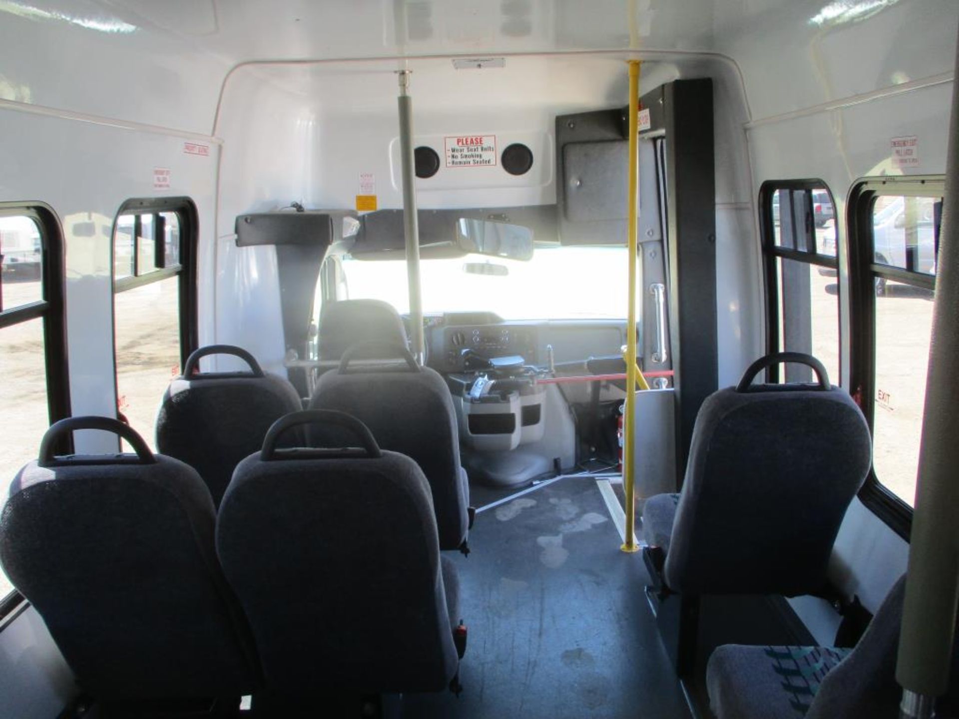 2011 Ford E-350 Shuttle Bus - Image 9 of 13