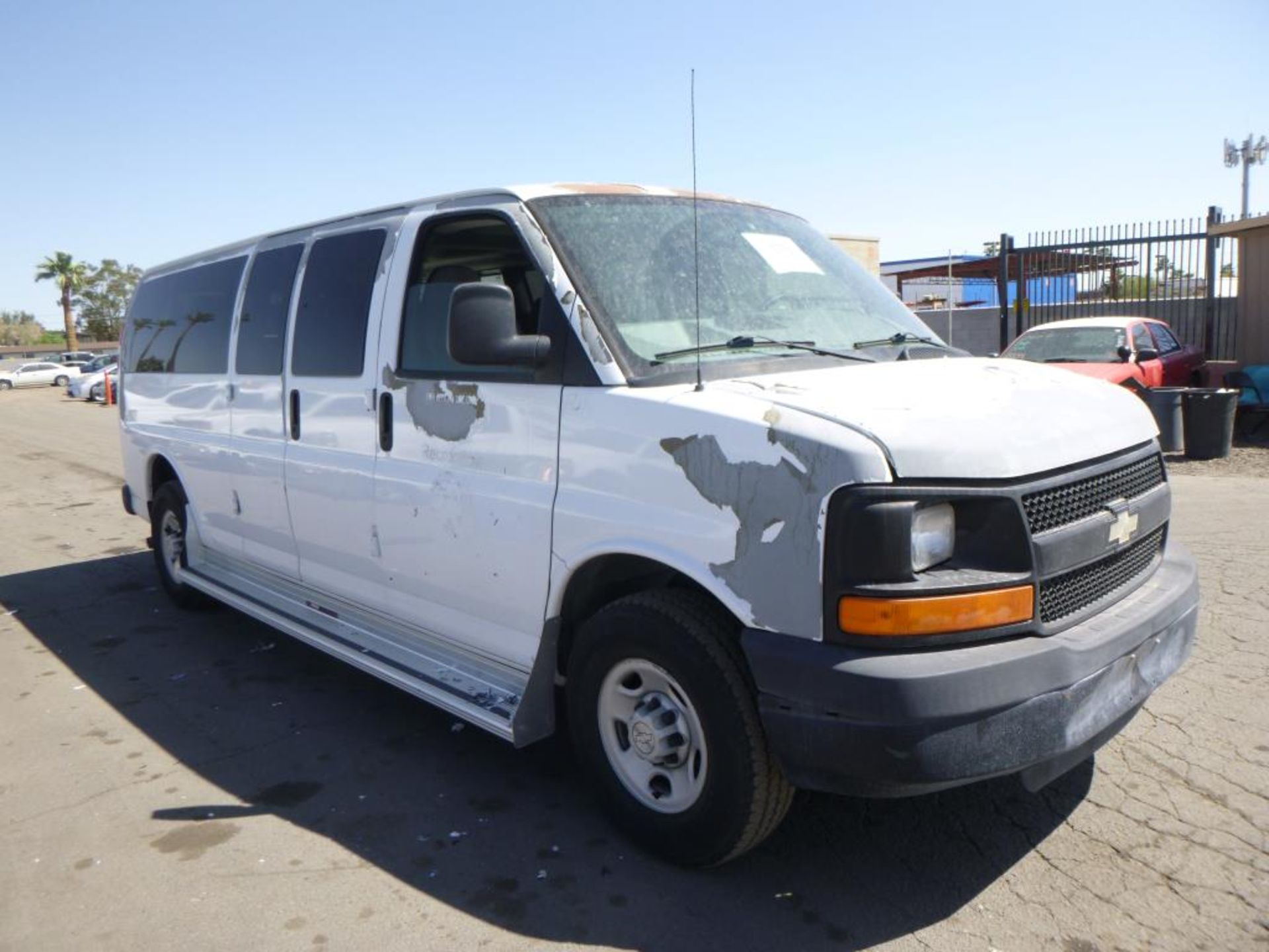 2008 Chevrolet Express - Image 4 of 14