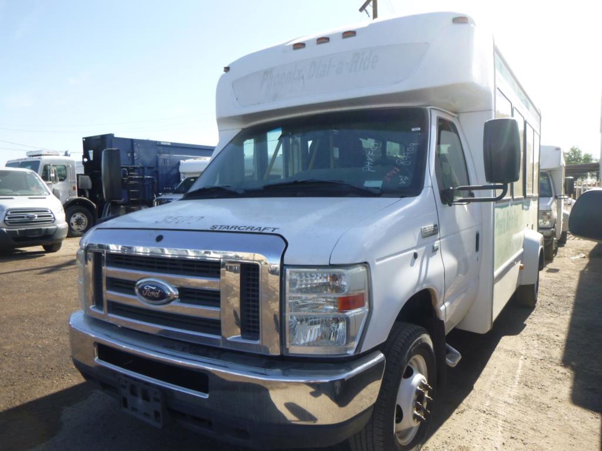 2013 Ford Econoline Shuttle Bus