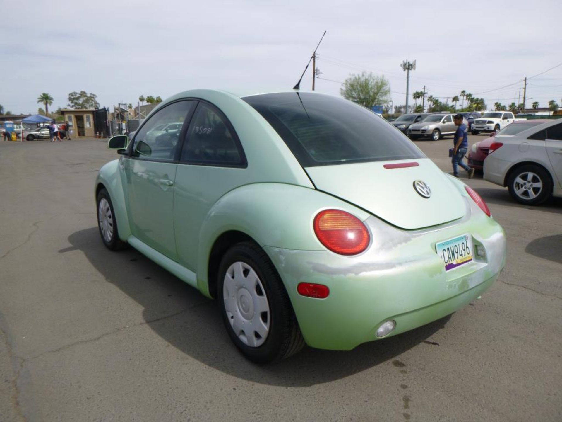 2000 Volkswagen New Beetle - Image 2 of 12