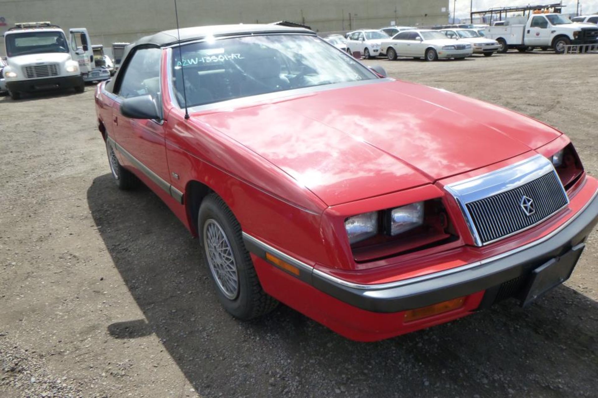 1990 Chrysler Lebaron - Image 4 of 11