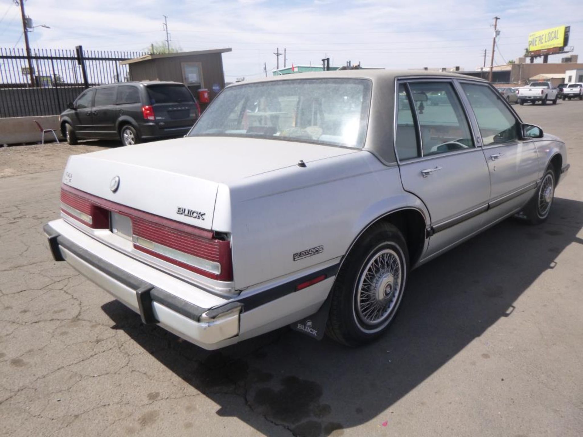 1990 Buick LeSabre - Image 3 of 15