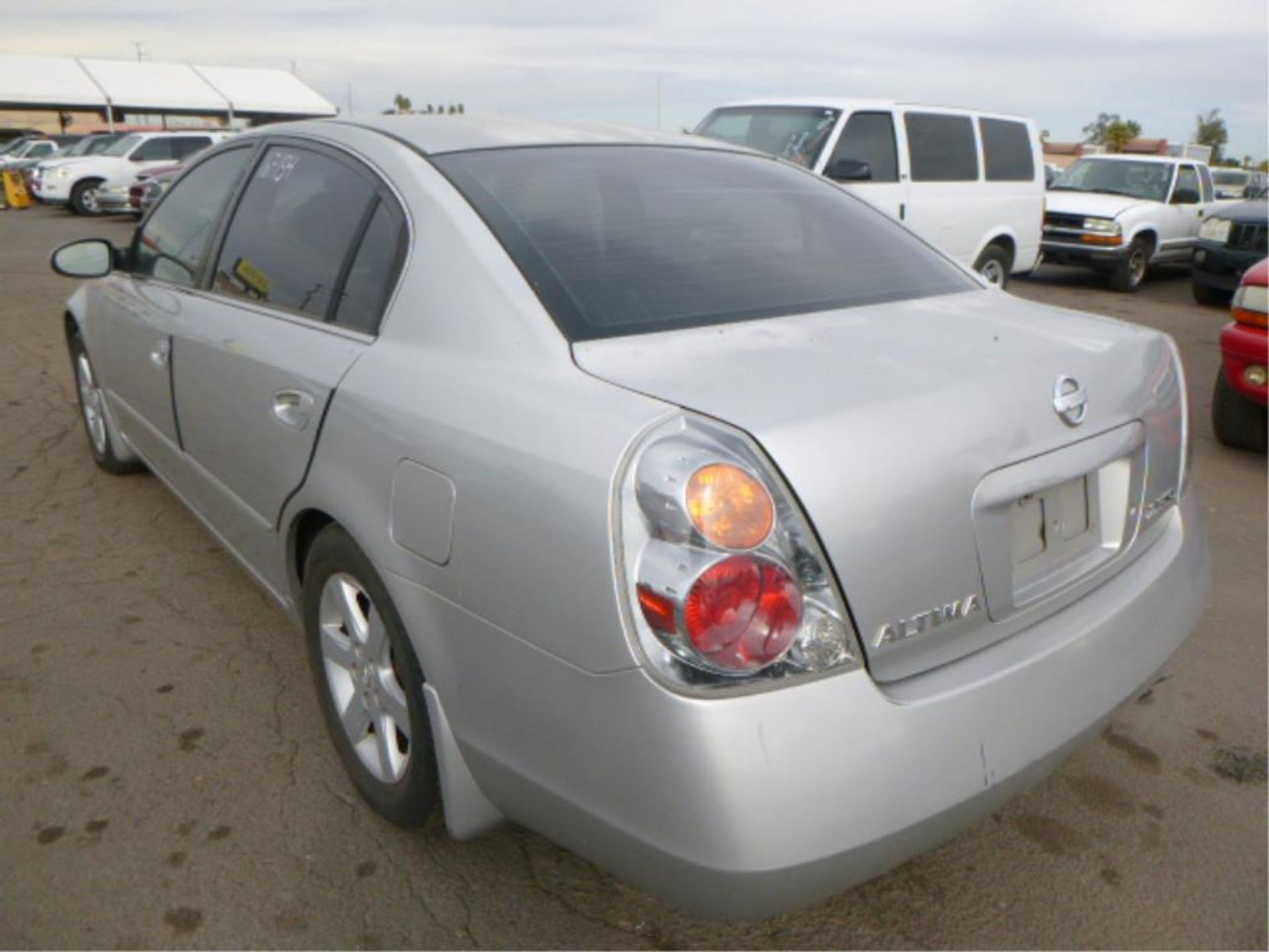 2003 Nissan Altima - Image 4 of 14