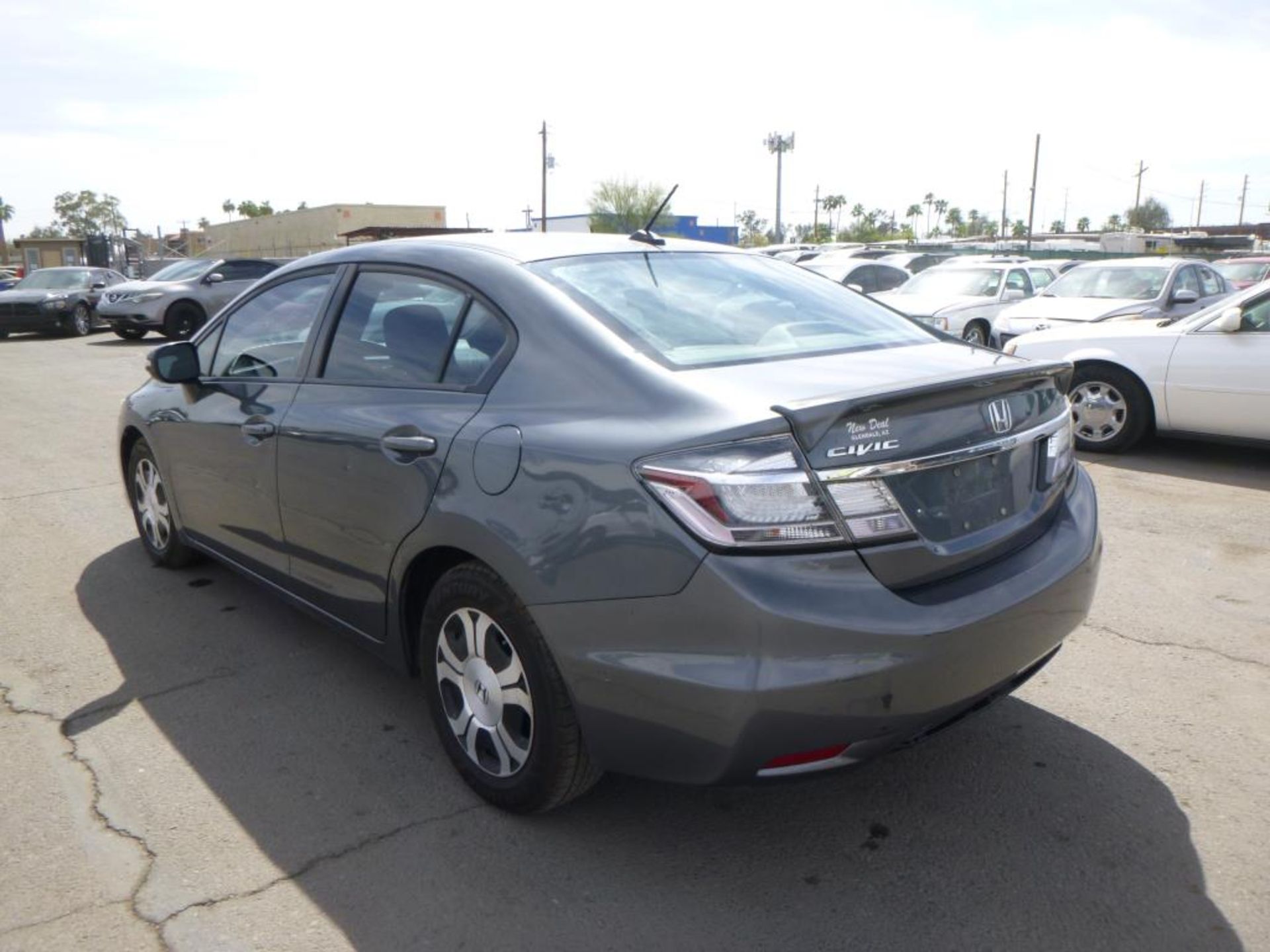 2013 Honda Civic Hybrid - Image 2 of 14