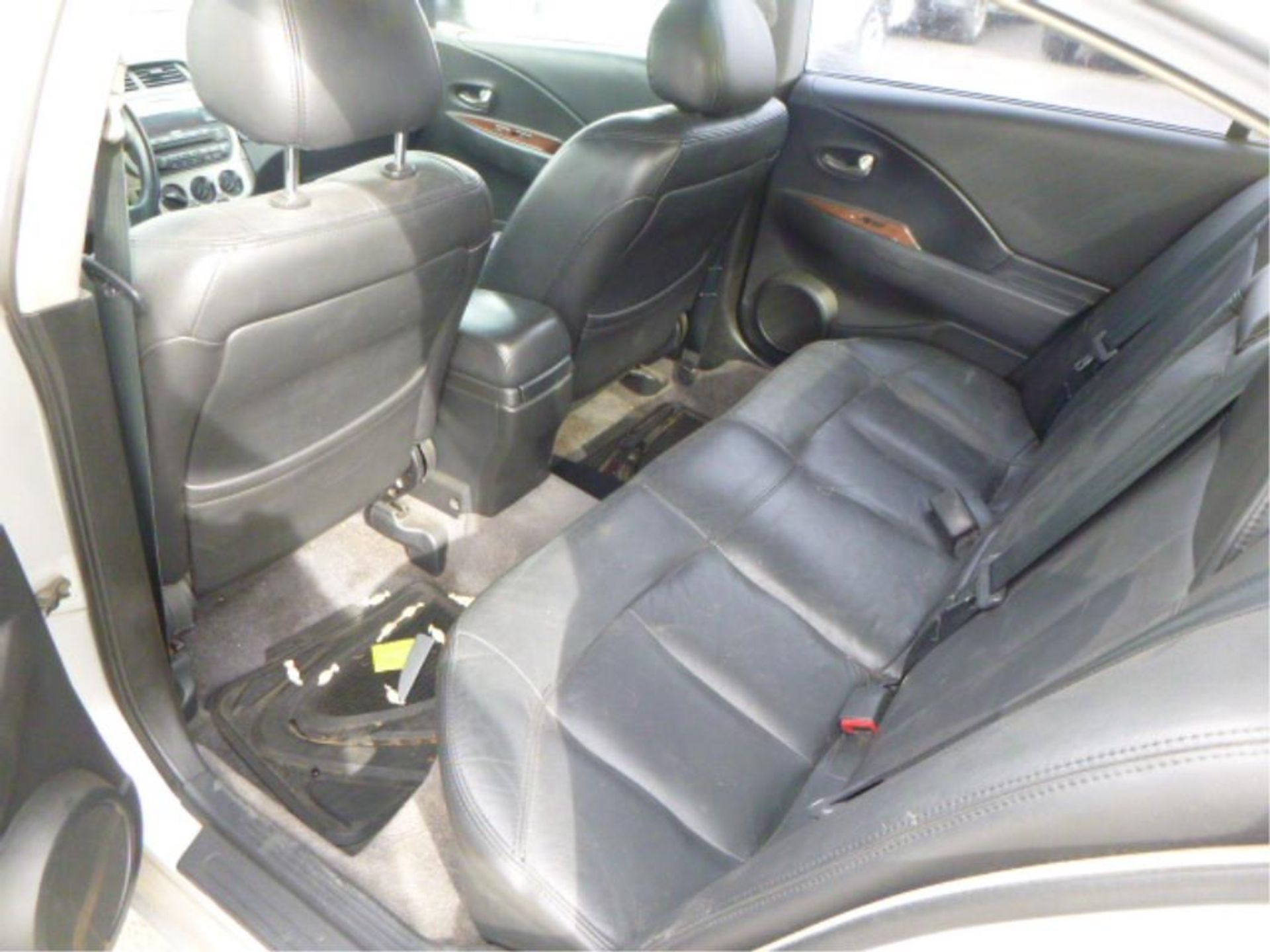 2003 Nissan Altima - Image 9 of 14