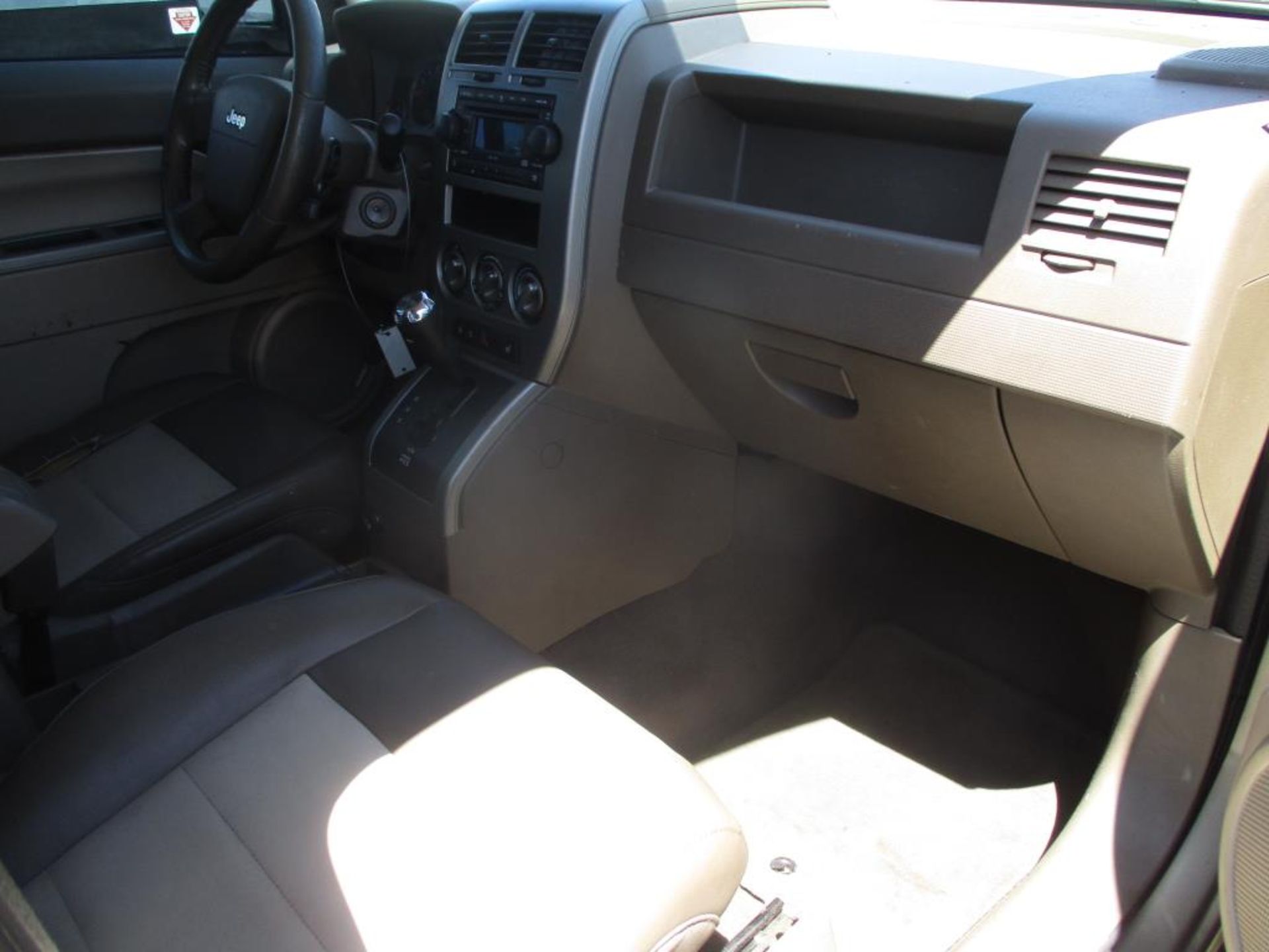 2007 Jeep Compass - Image 5 of 10
