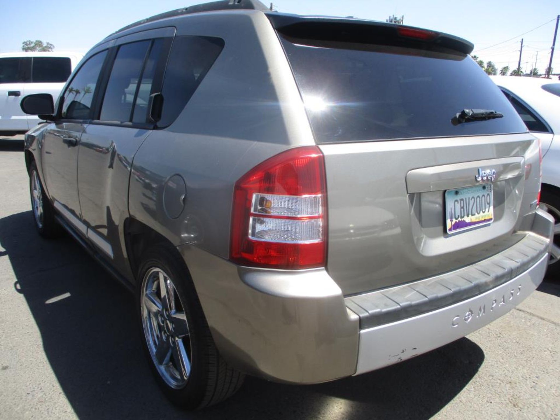 2007 Jeep Compass - Image 2 of 10