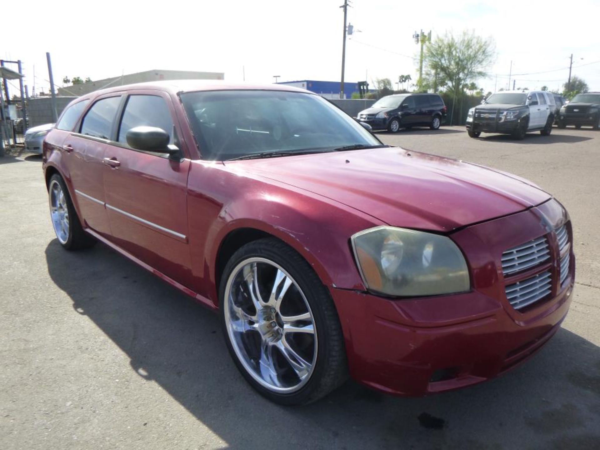 2007 Dodge Magnum - Image 4 of 15