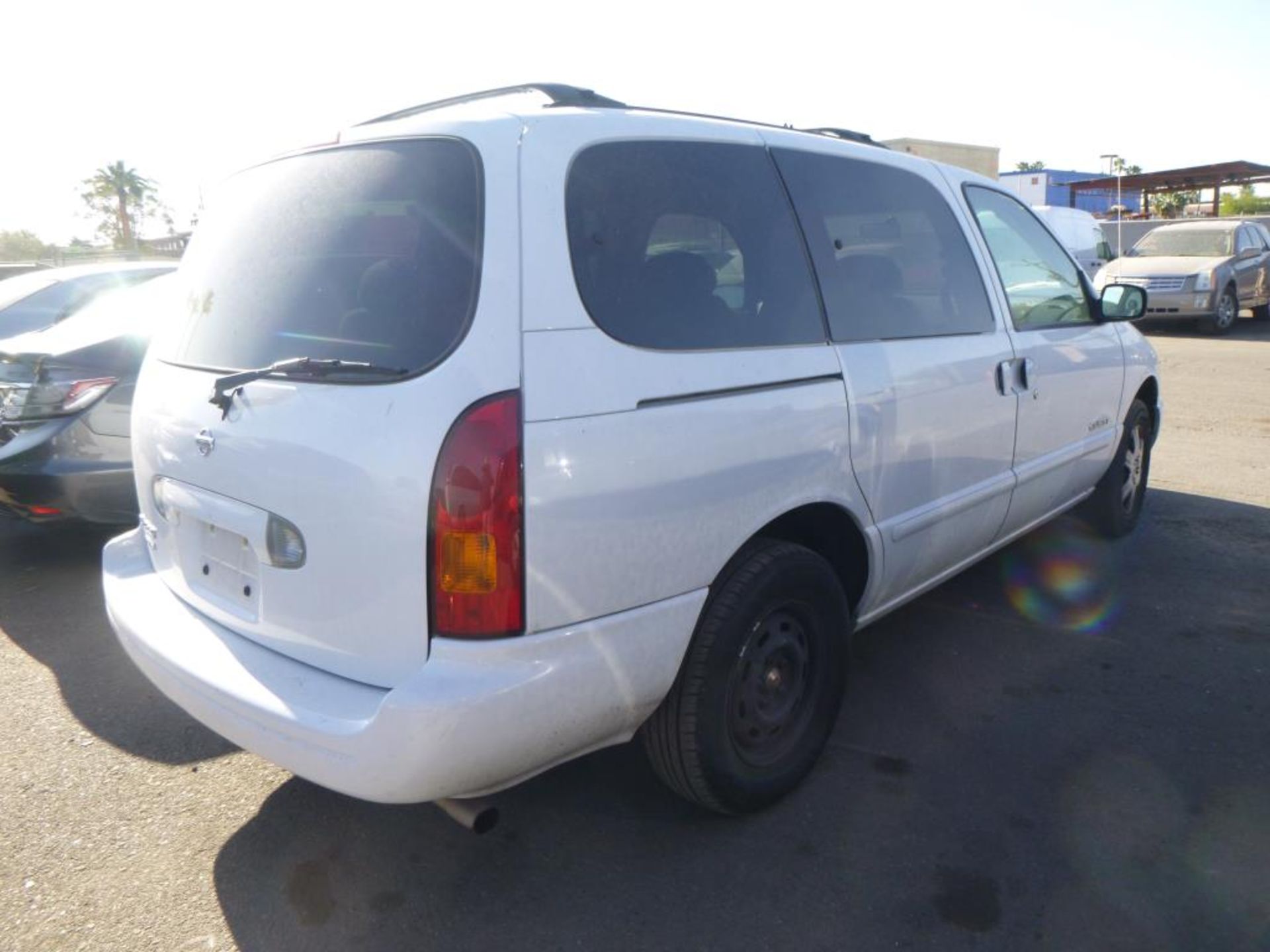 1999 Nissan Quest - Image 3 of 16