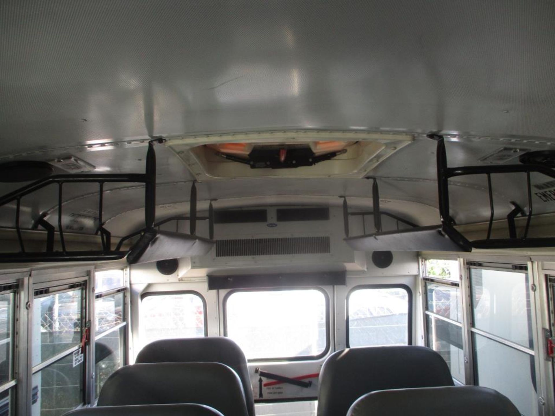 (Lot # 3920) - 2008 Ford E-Series School Bus - Image 10 of 13